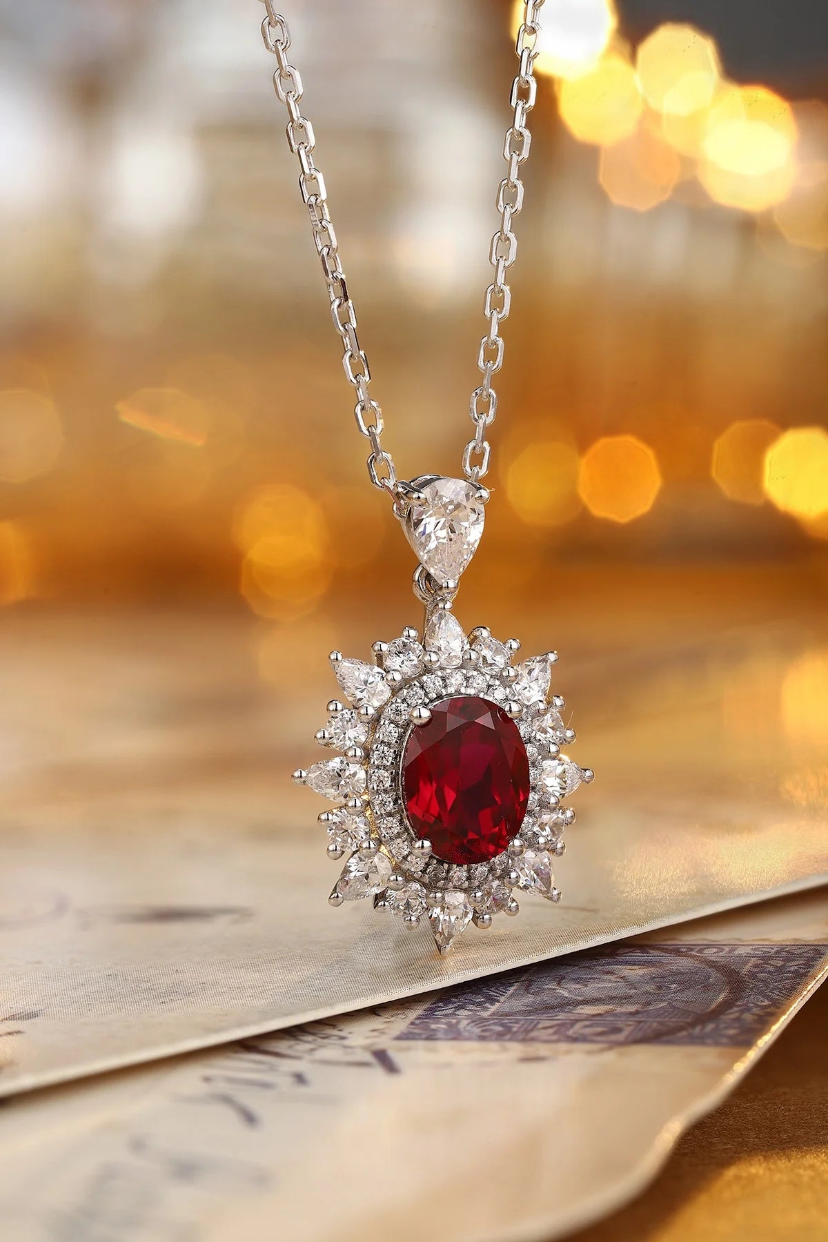 Gemfiori Anster 925 Sterling Silver High-quality Cultivated Ruby Necklace - Suitable for Parties or As a Gift