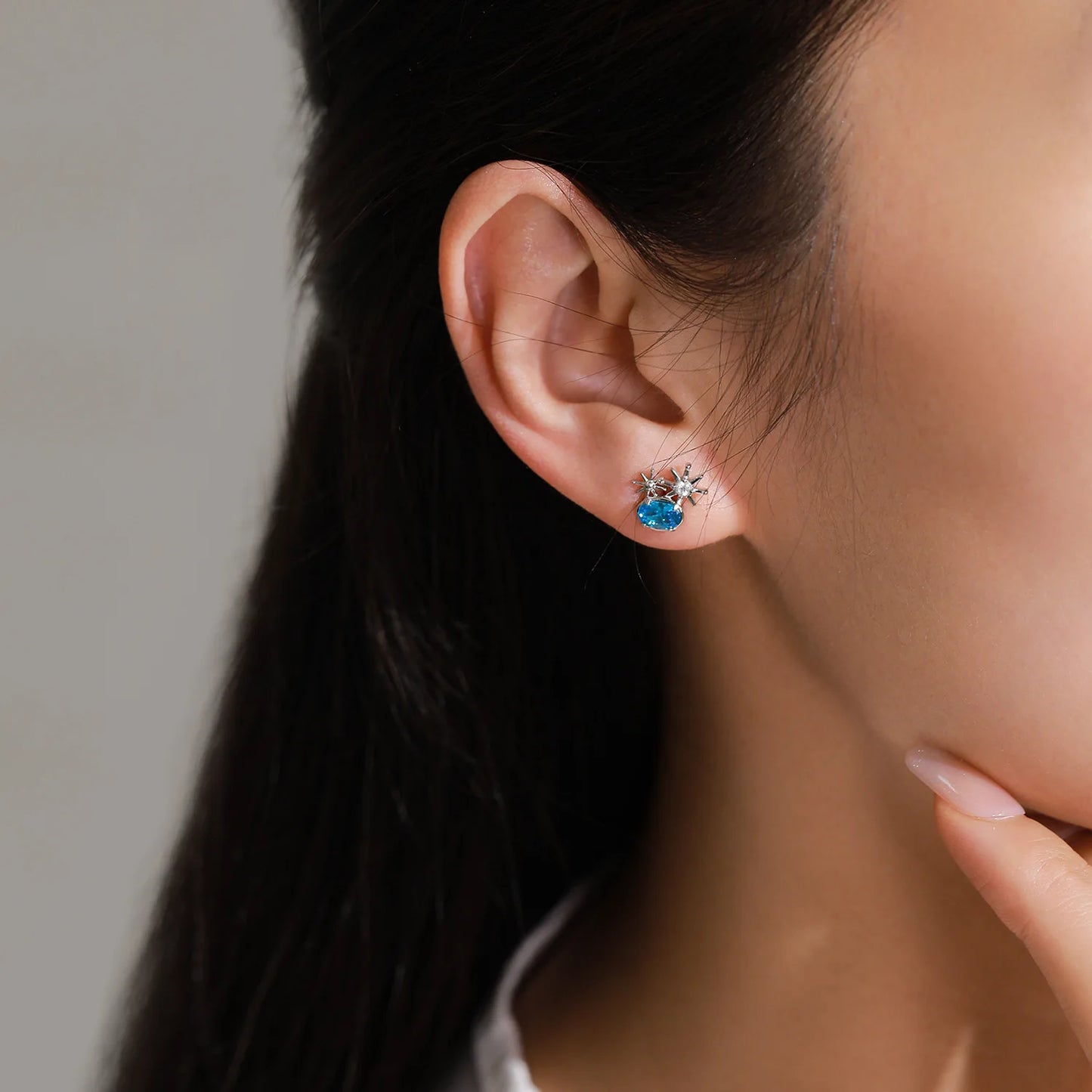 Exquisite 925 Sterling Silver Sparkling Star Studded Earring Necklace Set Fresh Sea Blue Temperament Jewelry Gift Set