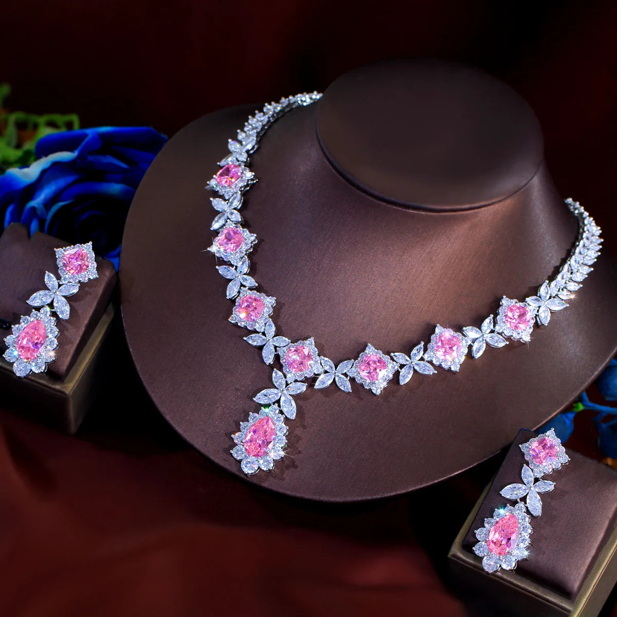 2024 Luxury Super Gorgeous Leaf Drop Pink Cubic Zirconia Dinner Wedding Bridal Necklace Earrings Top Jewelry Sets for Brides