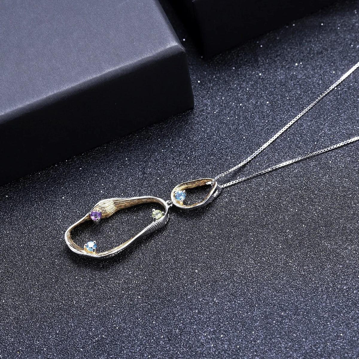 ArtistA Abiding Geometric Custom 925 Sterling Silver Blue Topaz Amethyst Peridot Gemstone Gold Plated Pendant Necklace