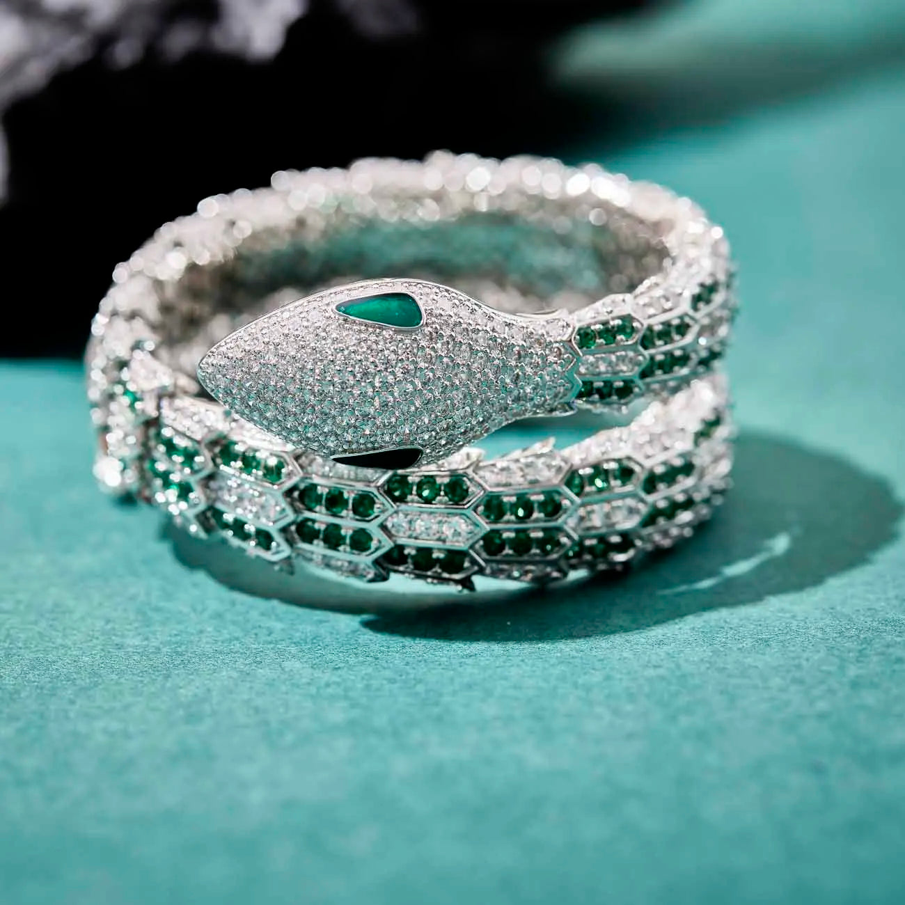 Luxury Brand Design Bridal Accessories Green CZ Diamond Full Paved Snake Necklace Bracelet Sets
