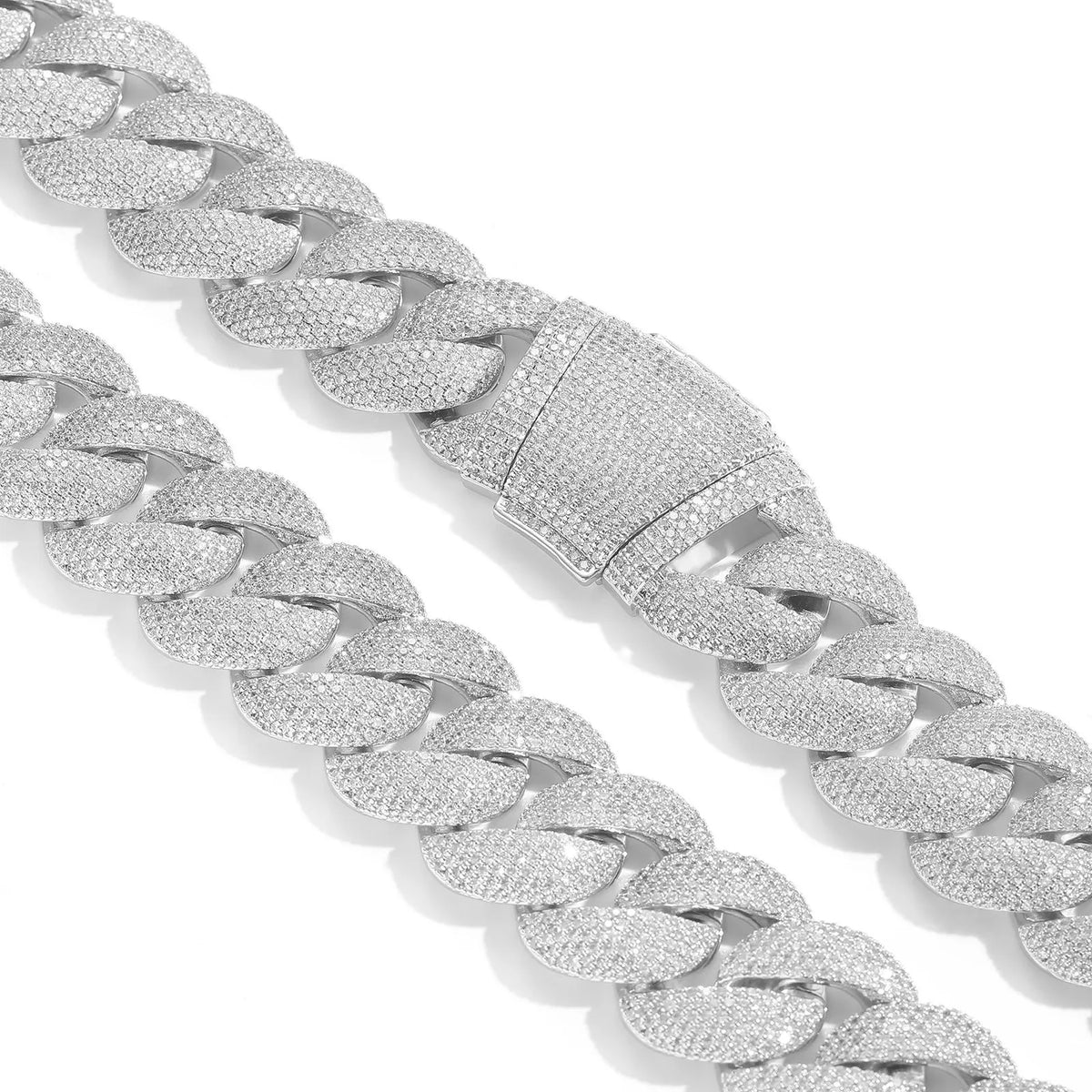NEWLiFE BiG-BOSS 22mm Cuban Link Moissanite Necklace in 14K Gold Plated for Men | Designer Hip-Hop Jewellery