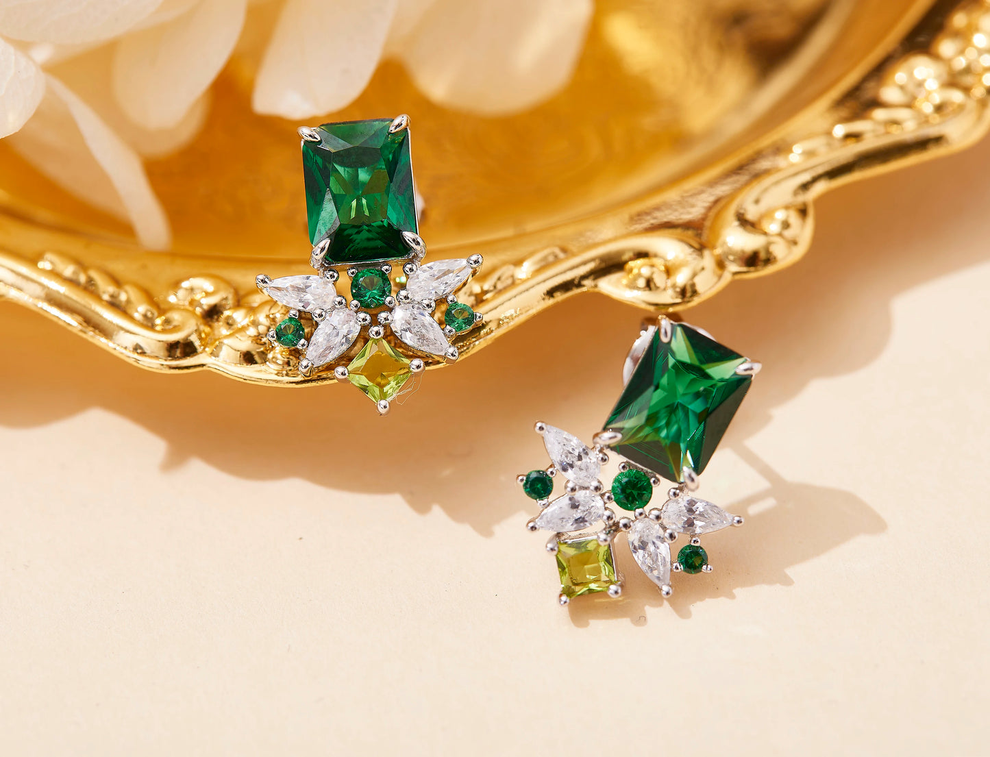2023 Fashion Premium Jewelry Set Brass Rhodium Plated Green Zircon Jewelry Women's Necklace Earring Set