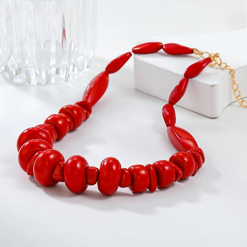 Alloy Clasp Red Coral Statement Necklace, Exaggerated Bohemian Ocean Beaded Choker, Fashion Holiday Jewelry for Women