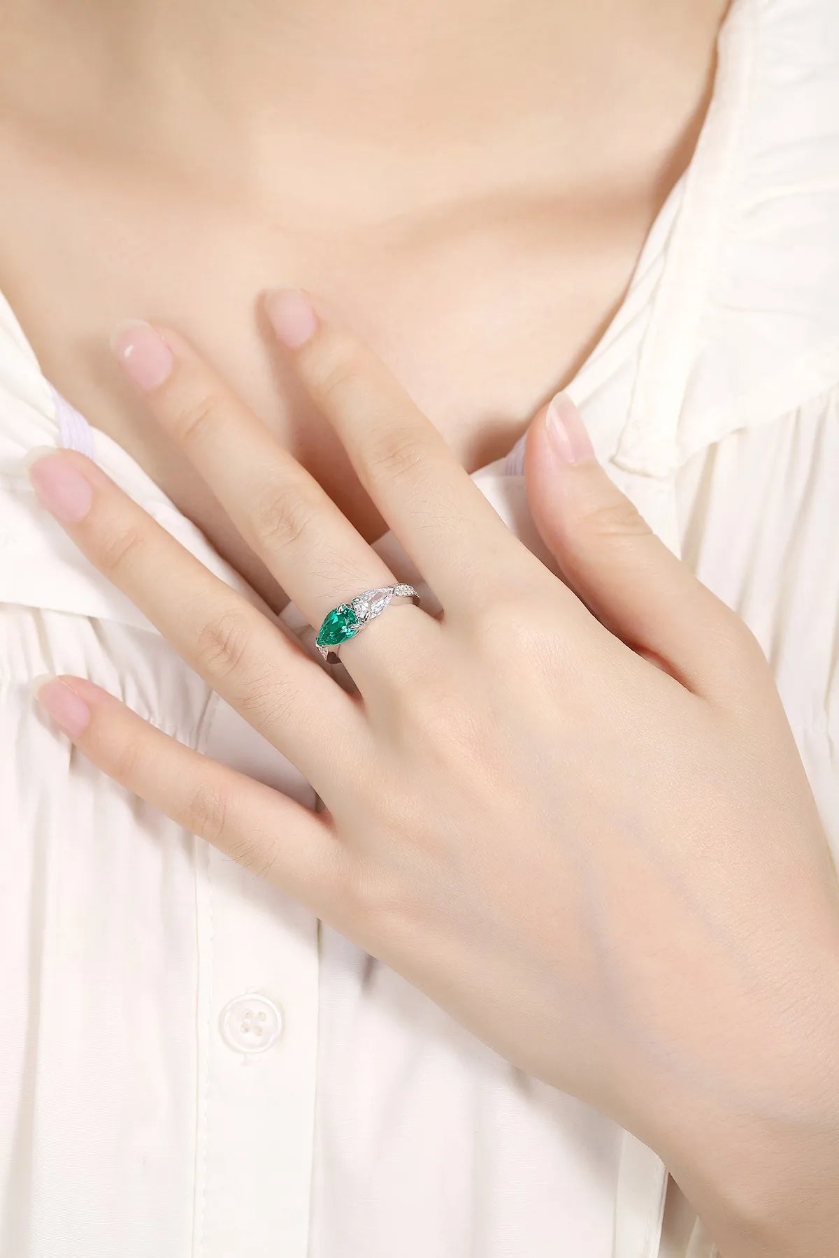 Gemfiori Pear Cut Lab Grown Emerald Green Stone Solitaire Ring in Solid 925 Sterling Silver with Celtic Knot Shank