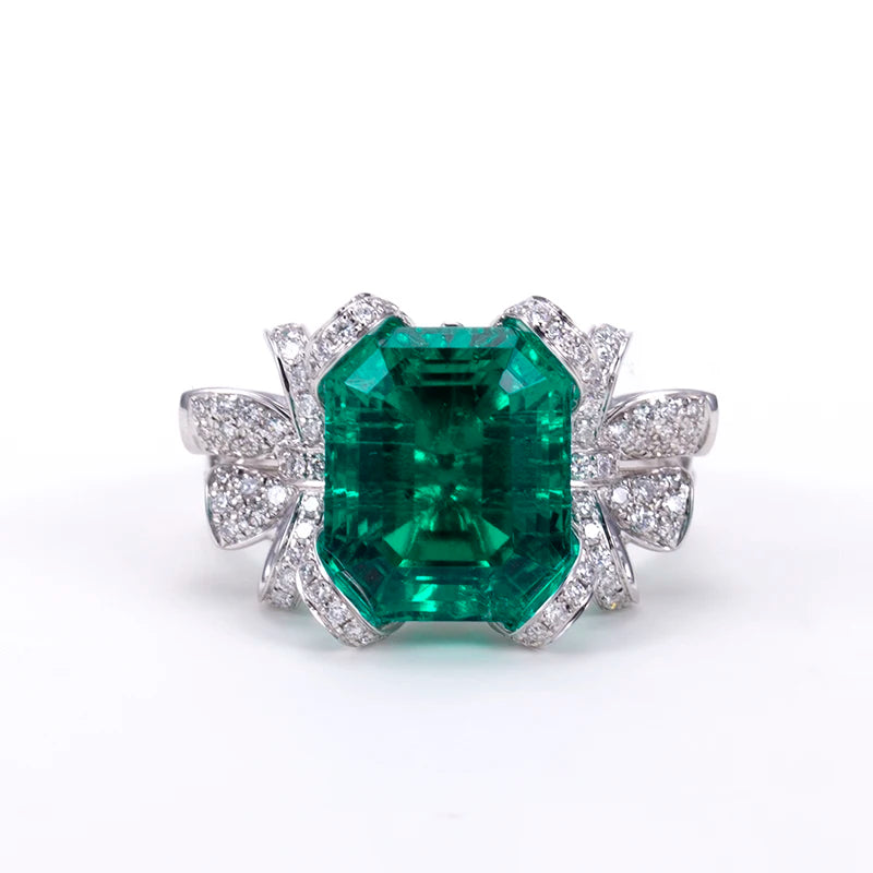 Messi Jewelry MSR-1550 Fashion Designed 18k White Gold Lab Grown Emerald Ring