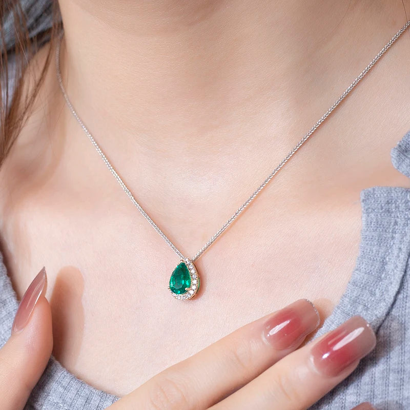 Messi Jewelry MSN-636 18K Lab Grown Emerald Pendant Pear Design Pendant for Party/Women