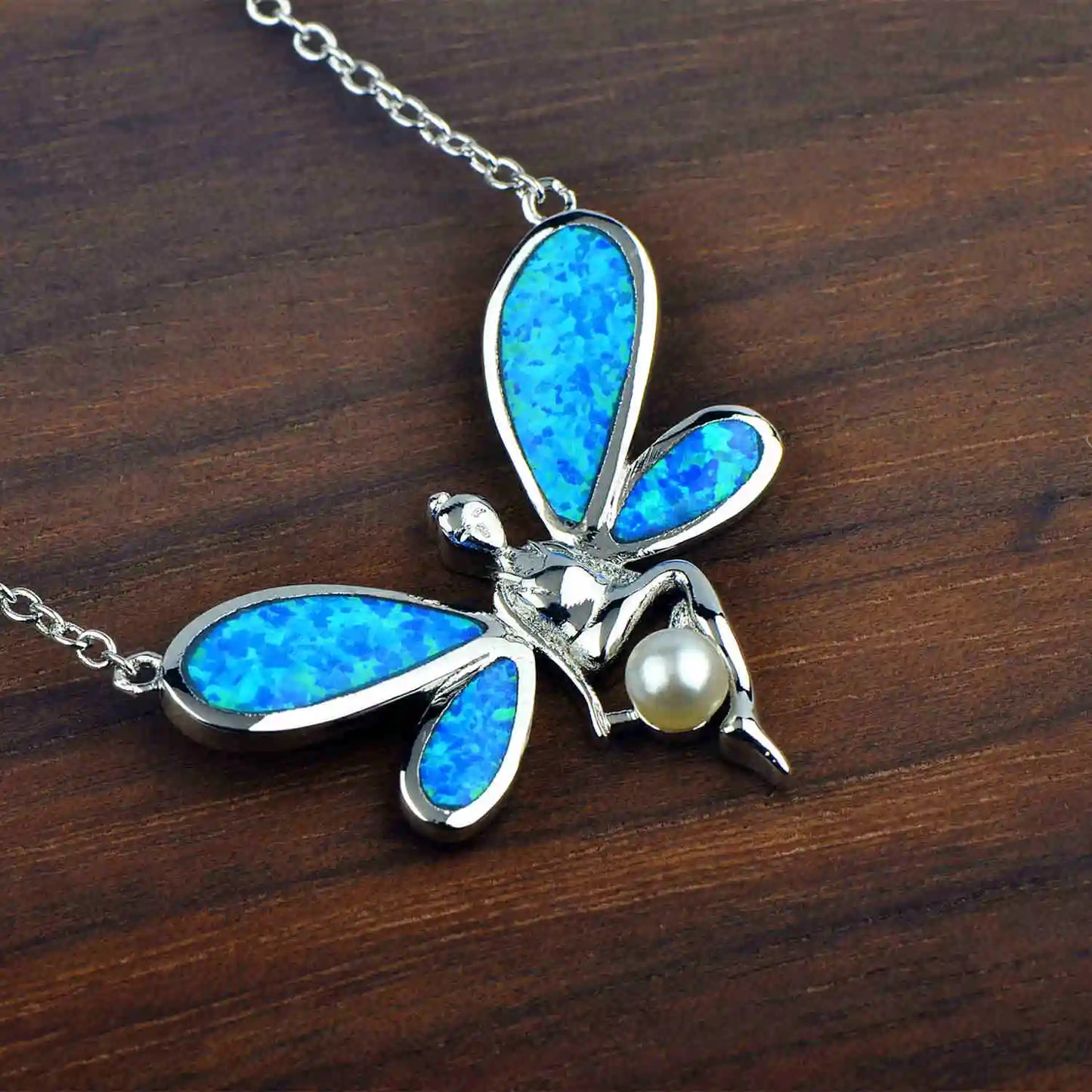 TikTok & Instagram Fashionable Sporty Brass Alloy Elf-shaped Opal Pendant Necklace (Party Style)