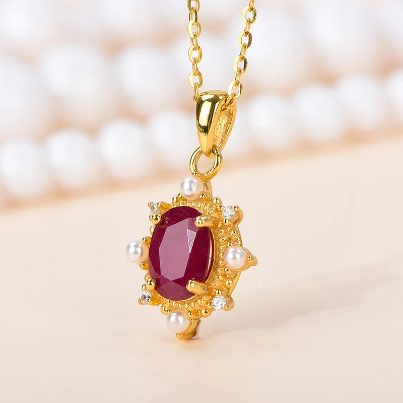 Gioiellieri Natural Ruby Oval Cut Gemstone Solitaire Claw Setting Pendant Necklace 925 Sterling Silver Platinum Plated Luxury