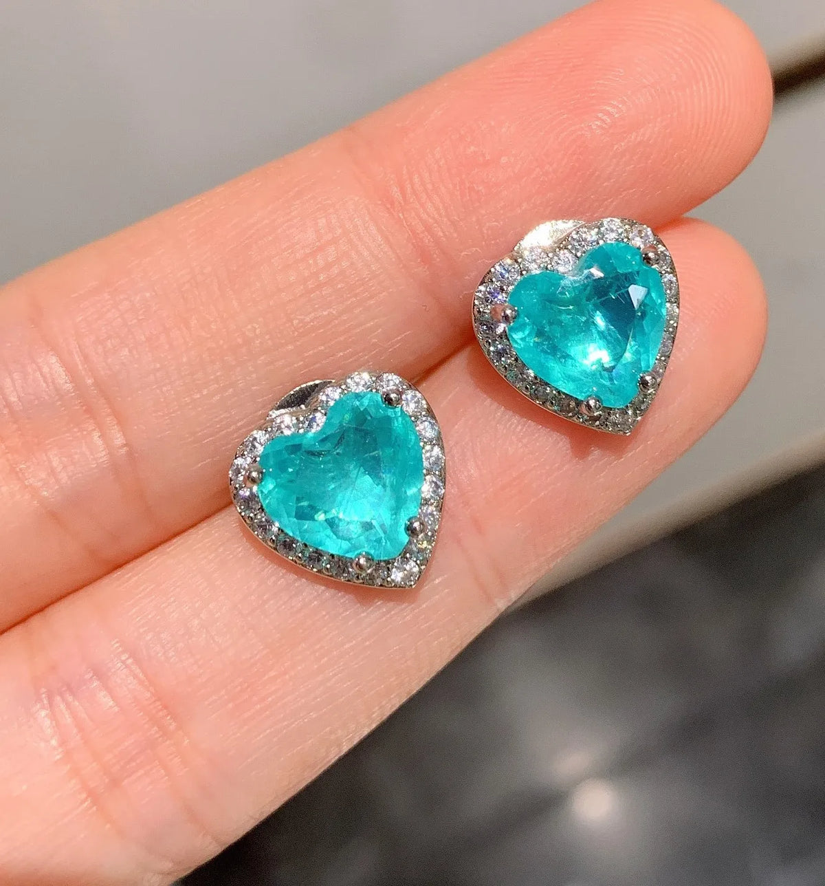 Gemfiori New Style Fashionable Zircon Heart Shaped Blue Zircon Pendant Exquisite Luxury Set