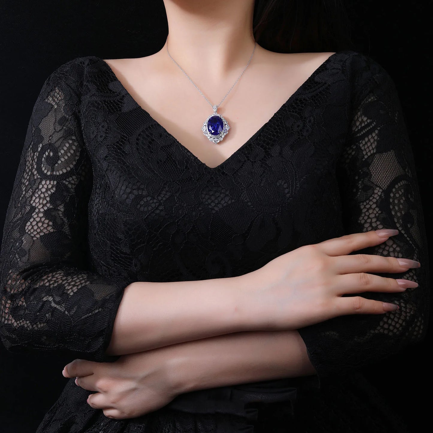 MUSHAN Jewelry Factory Grandmother Green Necklace Pure Silver Jewelry High End Necklace Exuding Sense of Sophistication