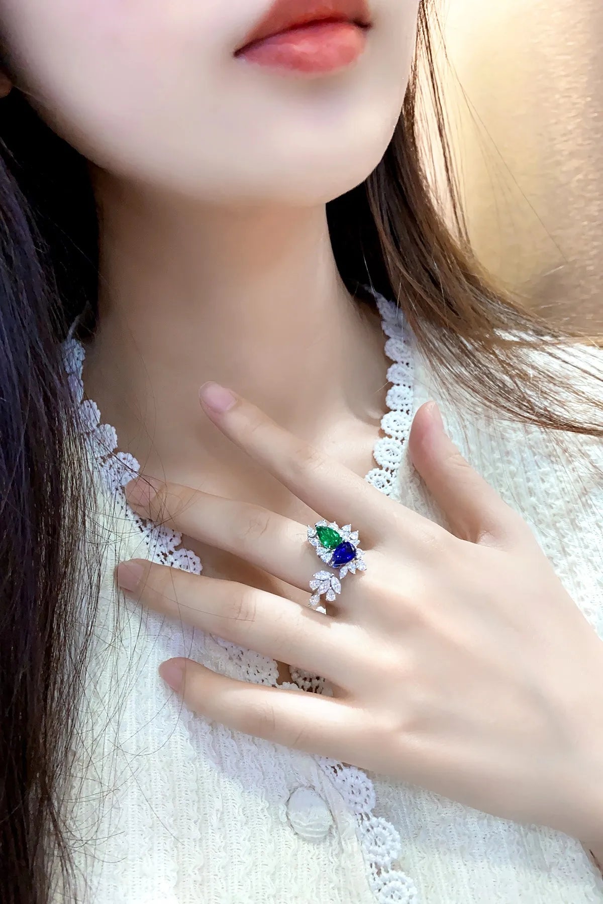 Gemfiori Jewelry Trendy High Quality S925 Silver Cultivated Sapphire Emerald Ring Unisex Engagement Ring for Wedding Party or Gift