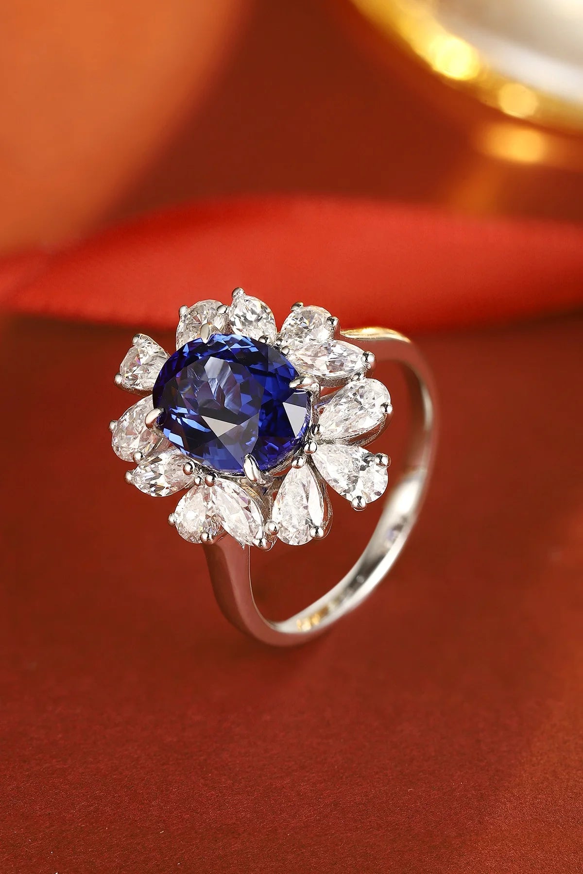 Gemfiori Jewelry Trendy High Quality S925 Silver Cultivated Sapphire Ring Unisex Engagement Ring for Wedding Party or Gift