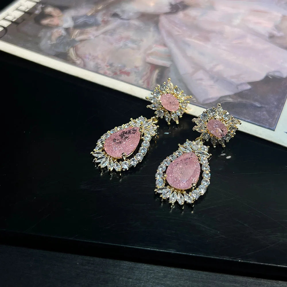 S&S Sapphire Zircon Necklace, Italian Exquisite Craftsmanship, Fashionable and Luxurious Jewelry for Dinner Ceremonies