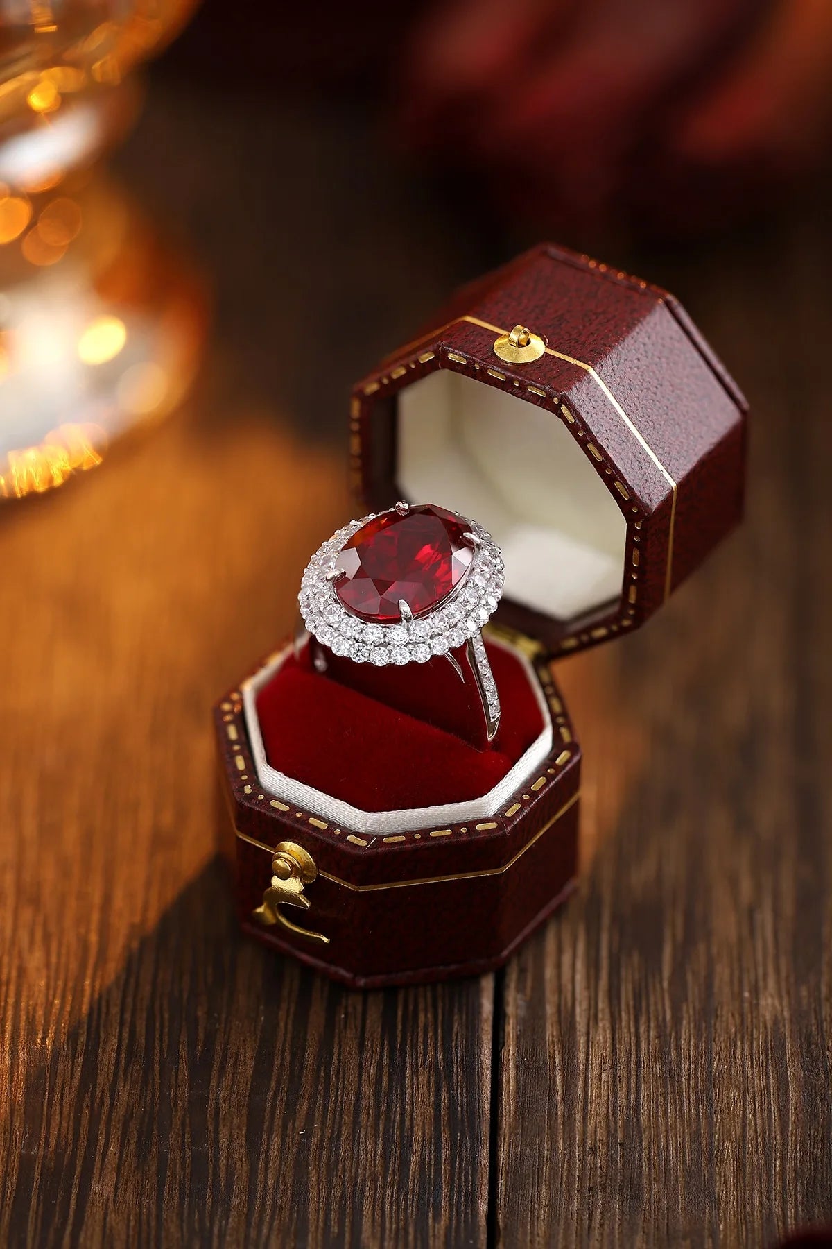 Gemfiori Jewelry Trendy High Quality S925 Silver Cultivated Ruby Ring Unisex Engagement Ring for Wedding Party or Gift