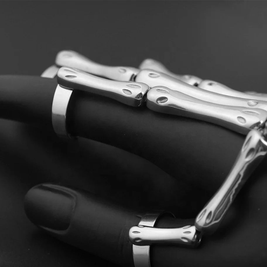 Metal Skull Bracelets Jewelry Gothic Style Stainless Steel Adjustable Fingers Hand Bone Bracelets Punk for Women