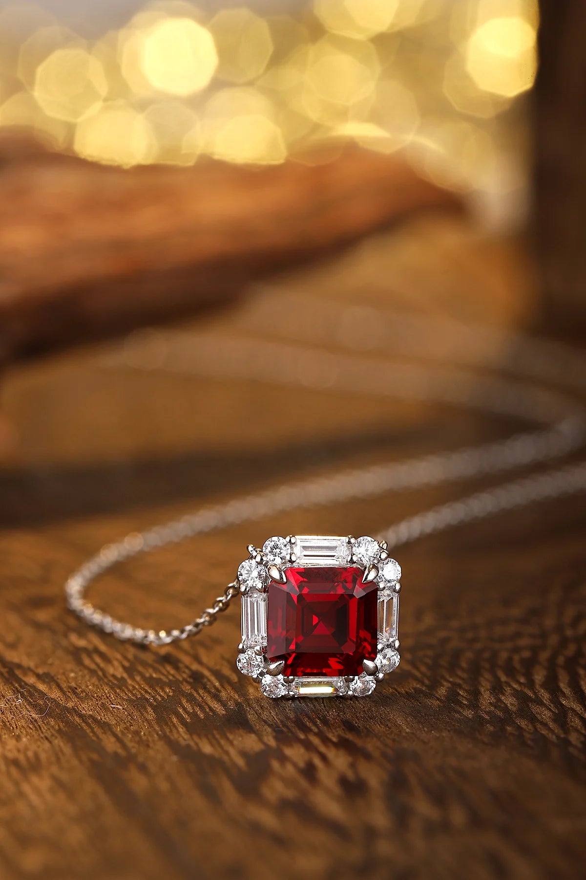 Gemfiori Anster 925 Sterling Silver High-quality Cultivated Ruby Necklace - Suitable for Parties or As a Gift