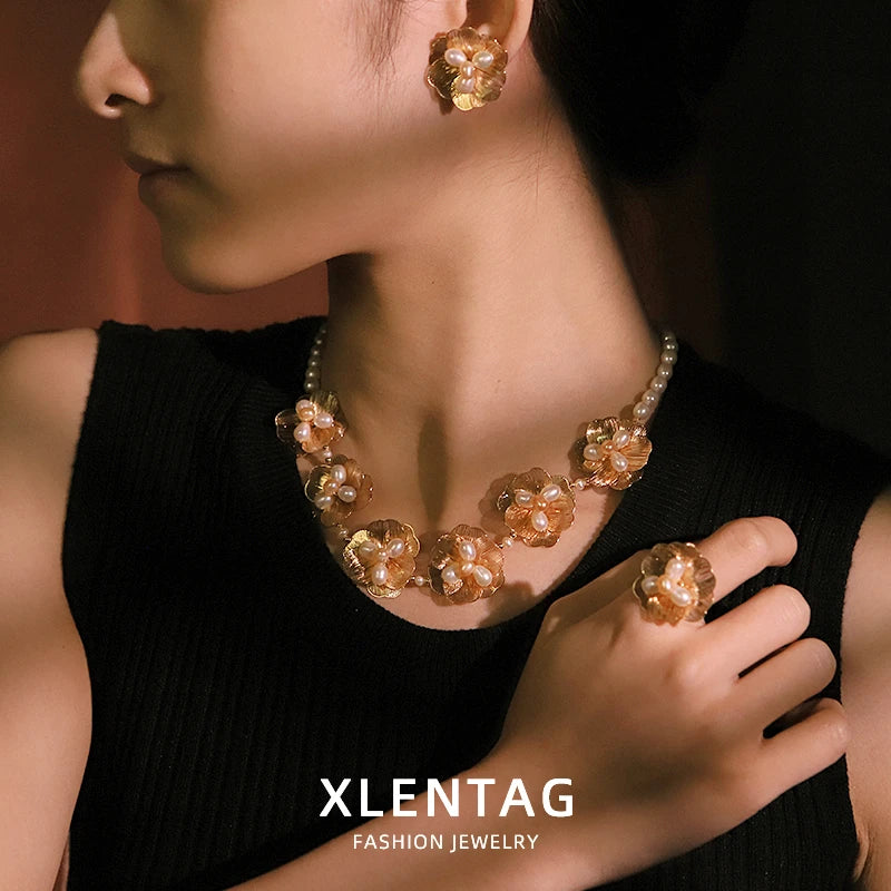 Natural Pearl Copper Gold-Plated Flower Necklace Earrings Ring Set Luxurious Design Set Banquet Wedding Women's Jewelry GS0225