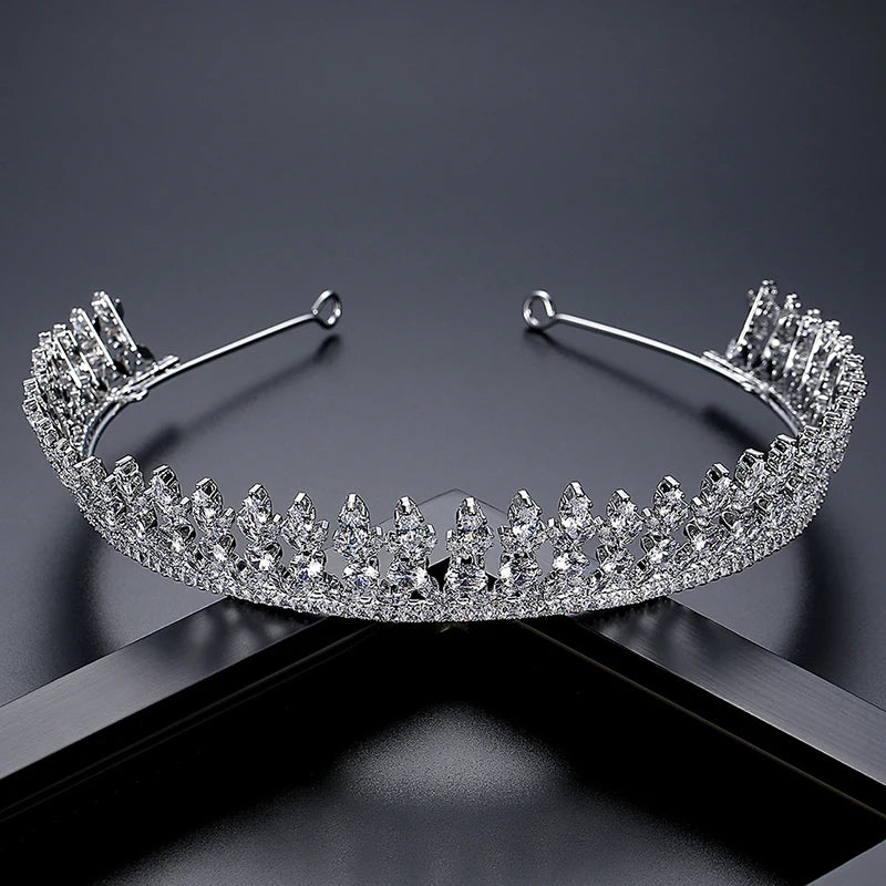 LUOTEEMI Wedding Tiara Comb Jewelry Crown Zircon Flower Girl Luxury Woman Elegant Bridal Hair Accessories
