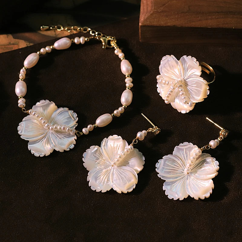 Natural Pearl Shell Flower Bracelet Earrings Ring Luxurious Design Set for Banquet Wedding Women's Jewelry GS0226