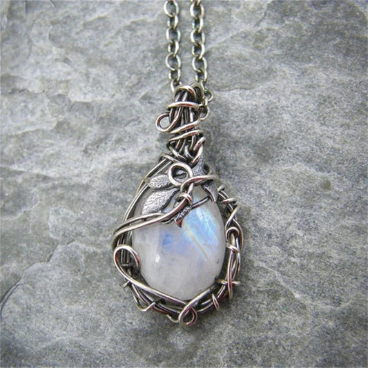 Unique Vintage Women Silver Moonstone Gemstone Leaf Necklace Pendant Chain Charm Jewelry Gift