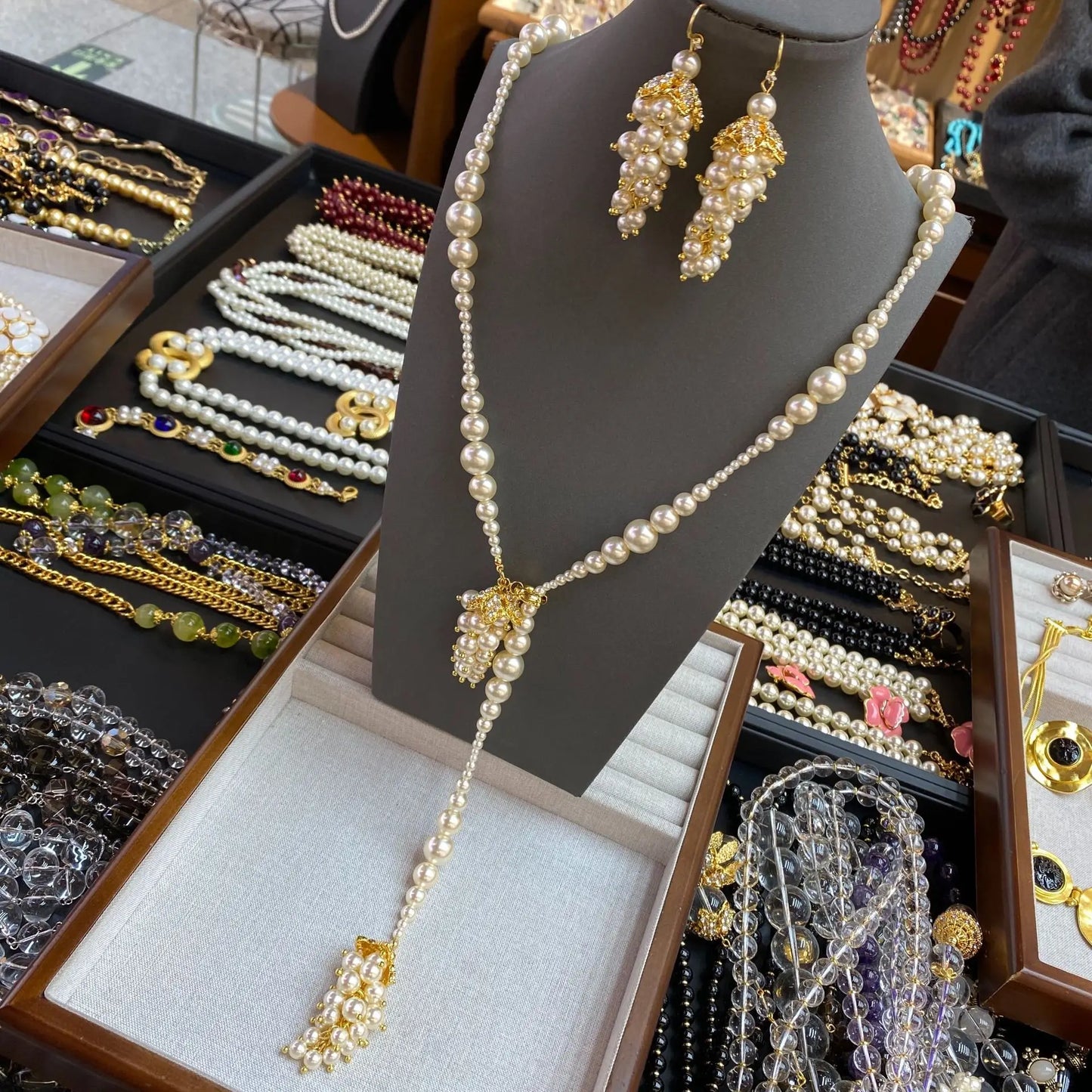 Gold Plated Bridal Long Pearl Necklace Earrings Two Piece Jewelry Set Indian Dubai Style Grape Design Pearl Gold Jewelry Set