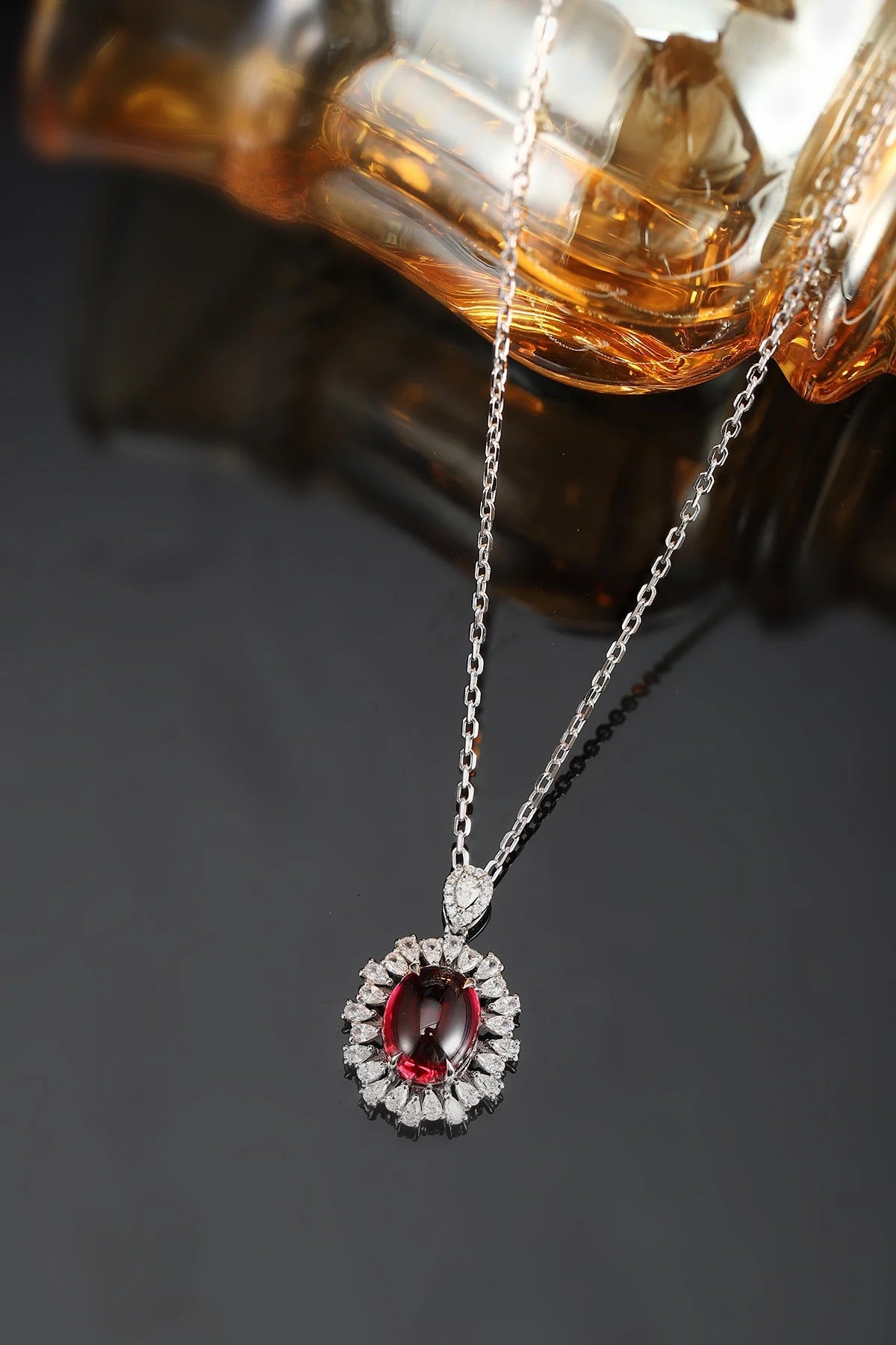 Gemfiori Anster 925 Sterling Silver High-quality Cultivated Ruby Necklace - Suitable for Parties or As a Gift