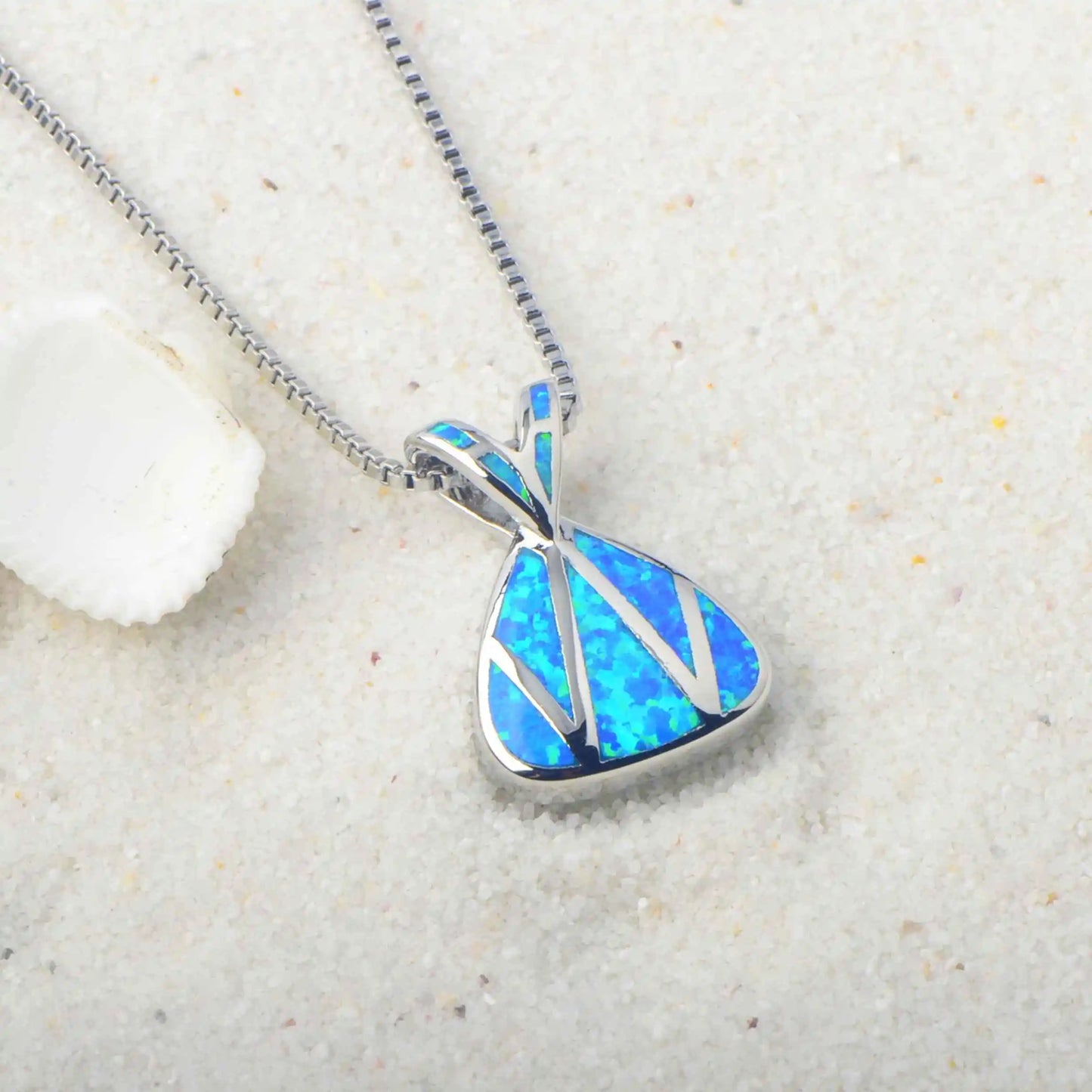 Sleek Geometric Design Necklace Aobao Trendy Statement Jewelry for Women