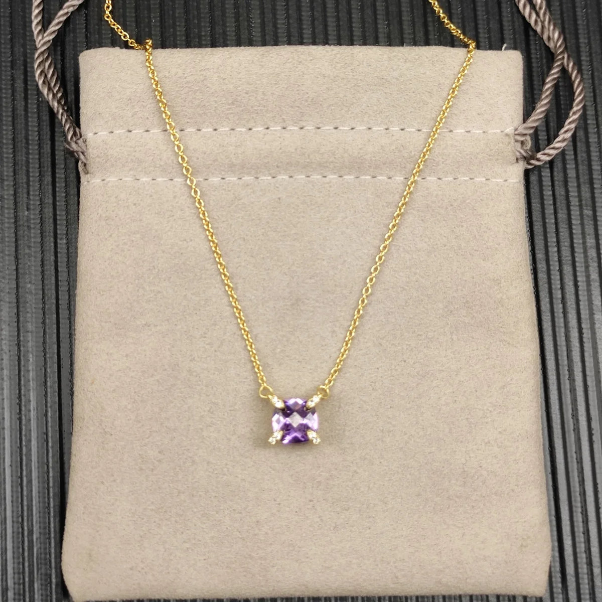 DY High-Quality Silver-Plated 8mm Four-Prong Diamond Necklace. Gold-Plated 8mm Colored Gemstone Necklace. Wholesale Jewelry.