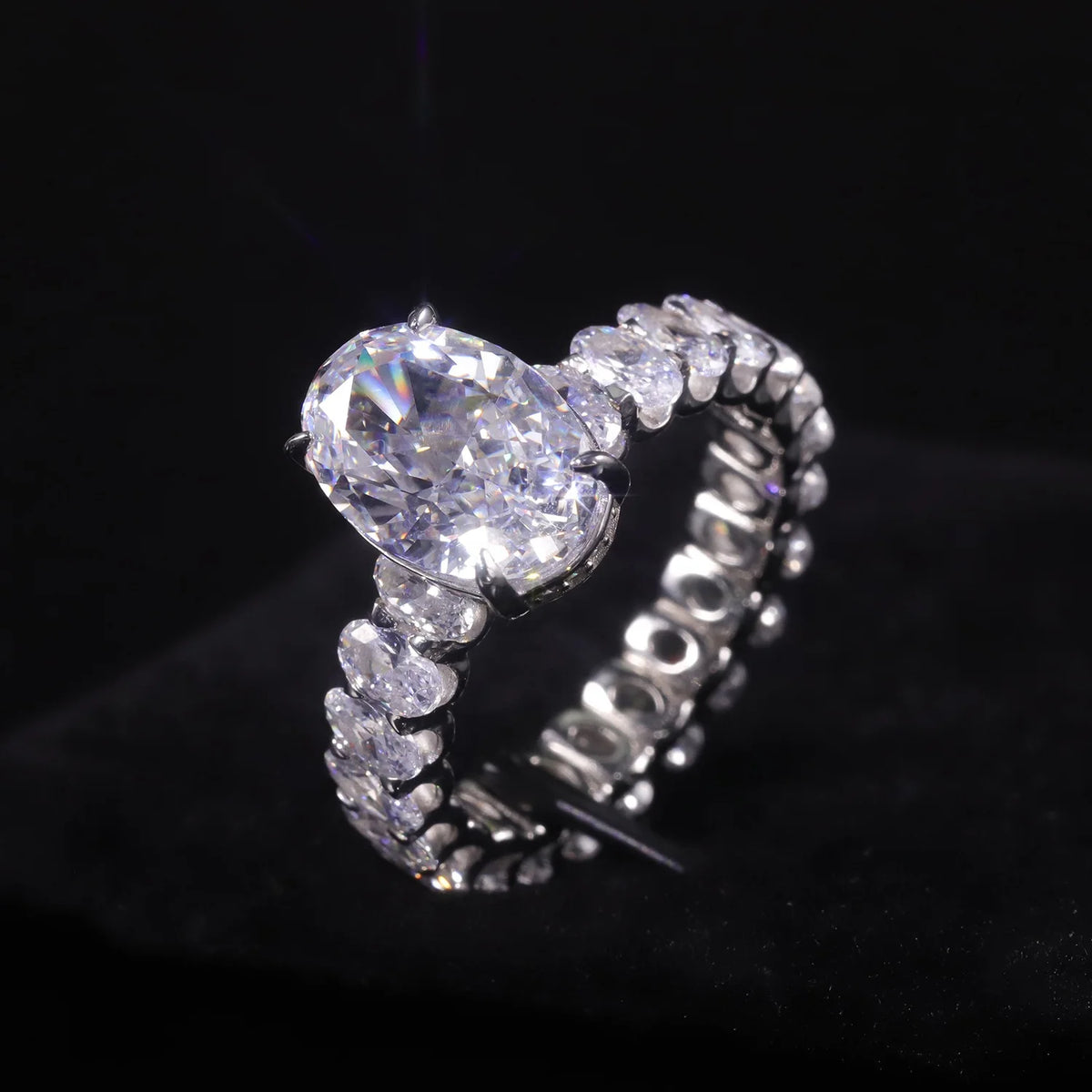 Gemfiori AR499 Abiding Simulated Diamond Iced Cut Oval Cut 9x13MM Cubic Zirconia Cz Hip Hop Full Eternity Ring 925 Sterling Silver Ring