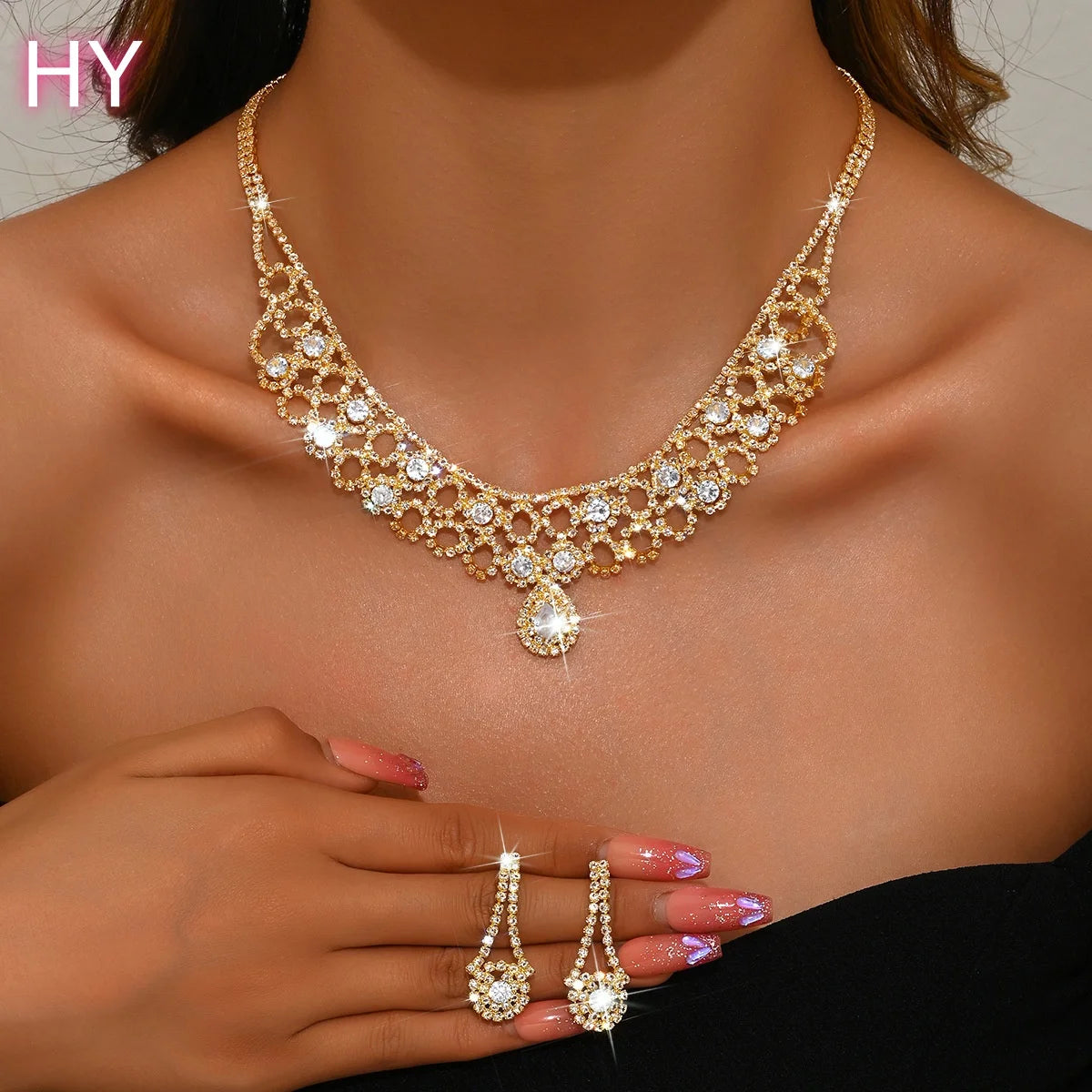 HY Wholesale of Party Accessories Popular Golden Fashionable Colored Diamond Necklace and Earring Sets
