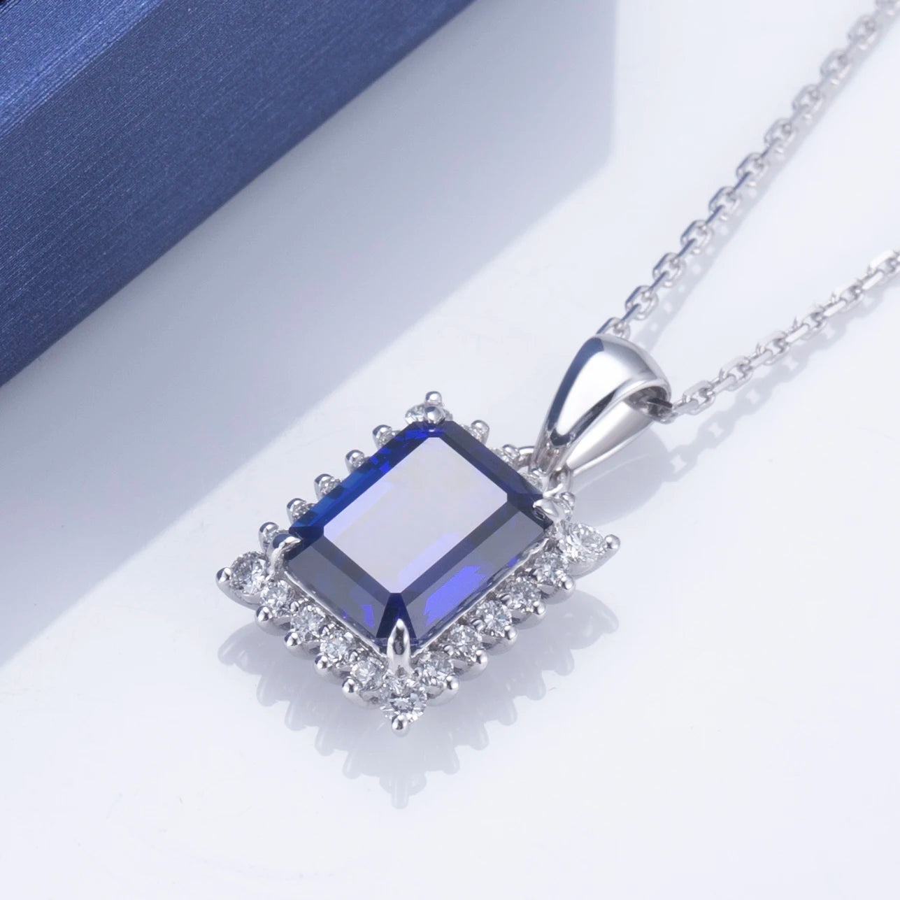 Messi Jewelry  18k White Gold Emerald Cut Royal Blue Lab Grown Sapphire Pendant Necklace