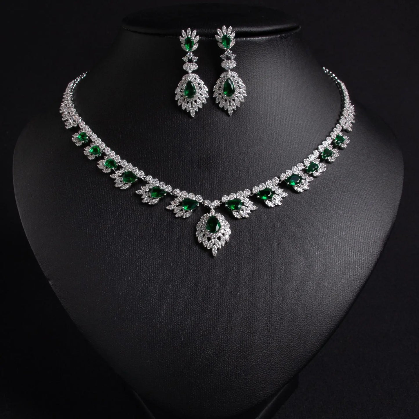 Luxury Pear-Cut Zirconia Floral Necklace & Earrings Bridal Set — Rhodium Plated