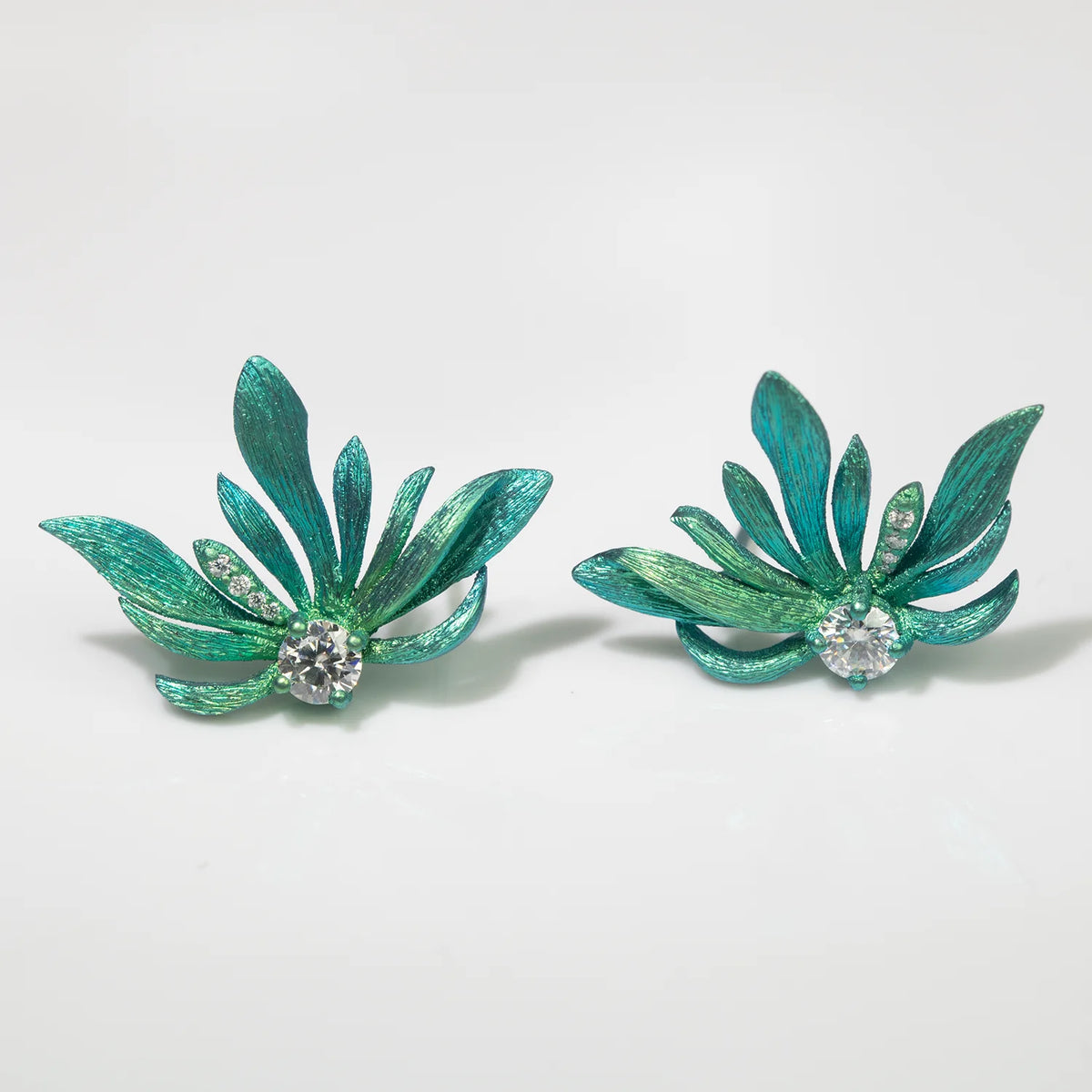 S&S Titanium Zircon Flower Stud Earring | Gradient Blue | Fine Jewellery