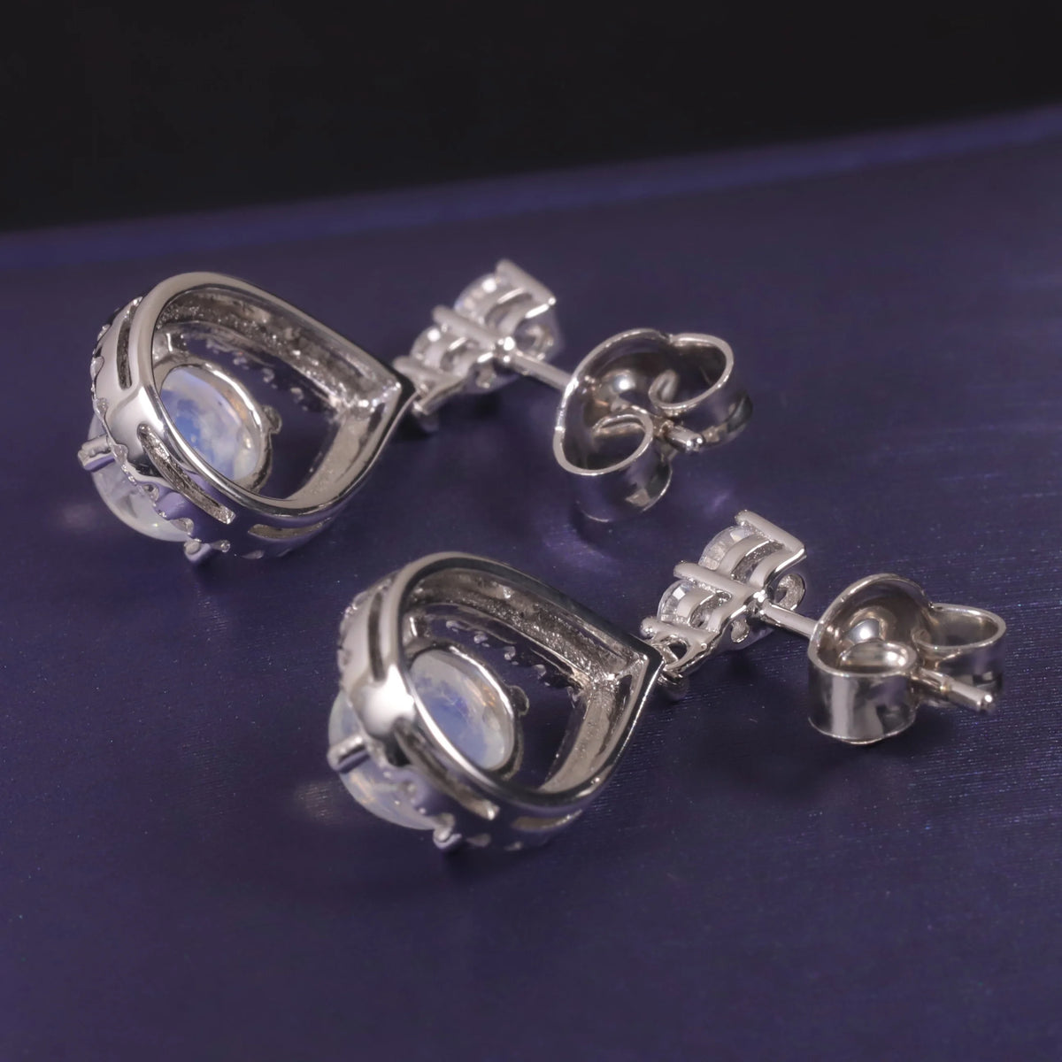 ArtistA F0216 Abiding High Quality Natural Gemstone Moonstone 925 Sterling Silver Zircon Women Luxury Drop Stud Earrings