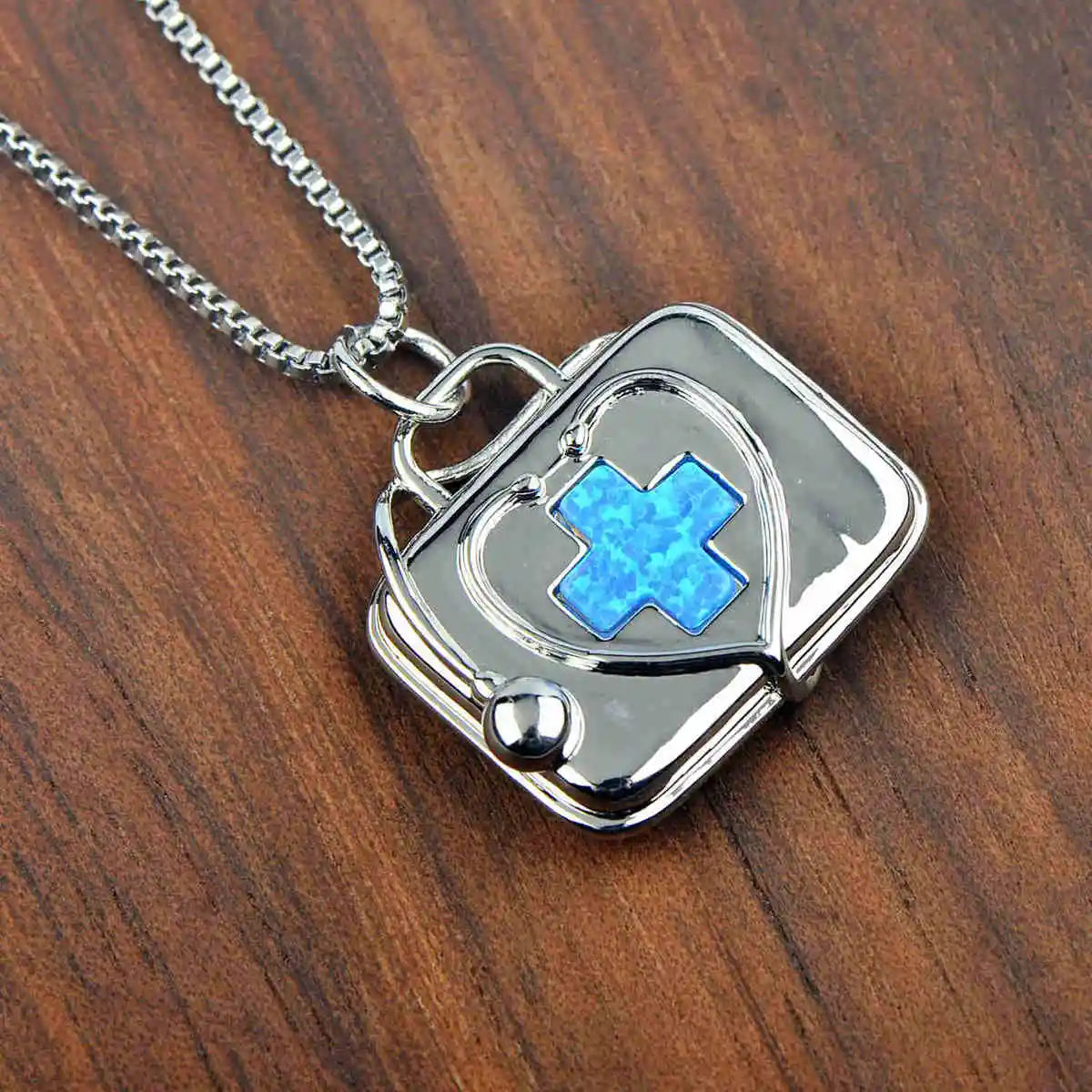Cross Case Pendant Necklace Aobao Inlaid Detail Fashion Jewelry