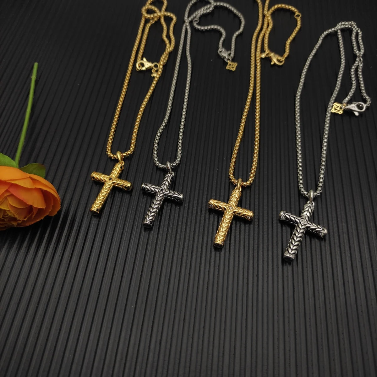 FASHIONISTA DY High-Quality Silver-Plated Cross Diamond Necklace. Gold-Plated Cross Diamond Necklace. Jewelry .