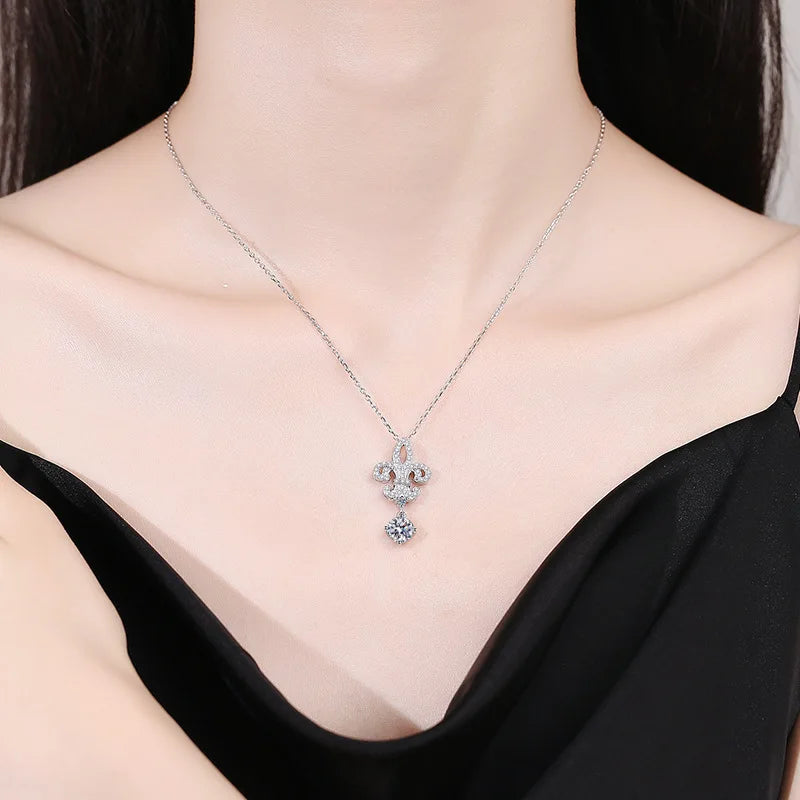 ArtistA Regal Fleur-de-lis Coordinating Moissanite Jewelry Set 925 Sterling Silver GRA Certified Non-Reactive All-Day Wear for Women