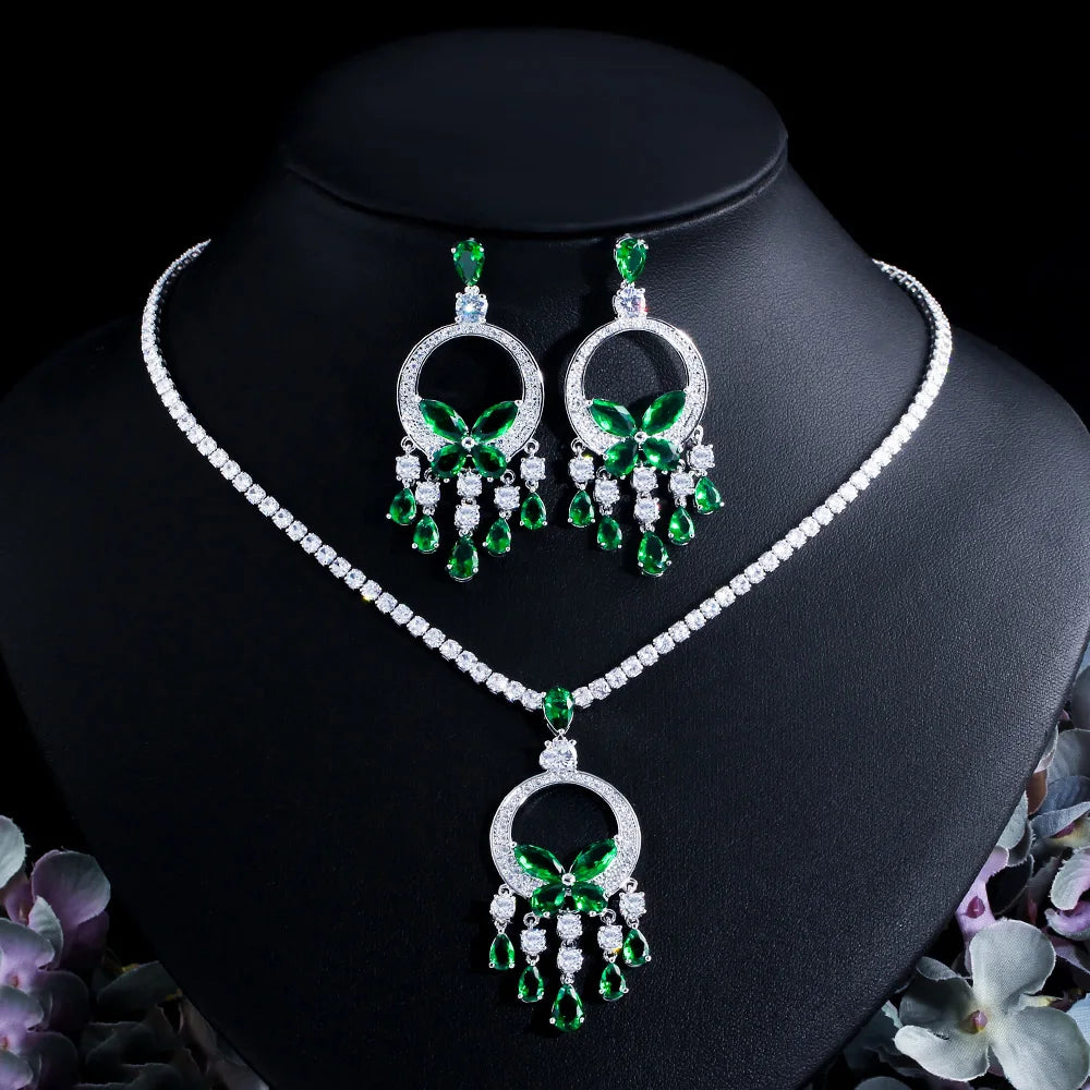Shimmering Noble Green Cubic Zirconia Chandelier Tassel Drop Big Necklace and Earrings Nigerian Women Prom Wedding Jewelry Set