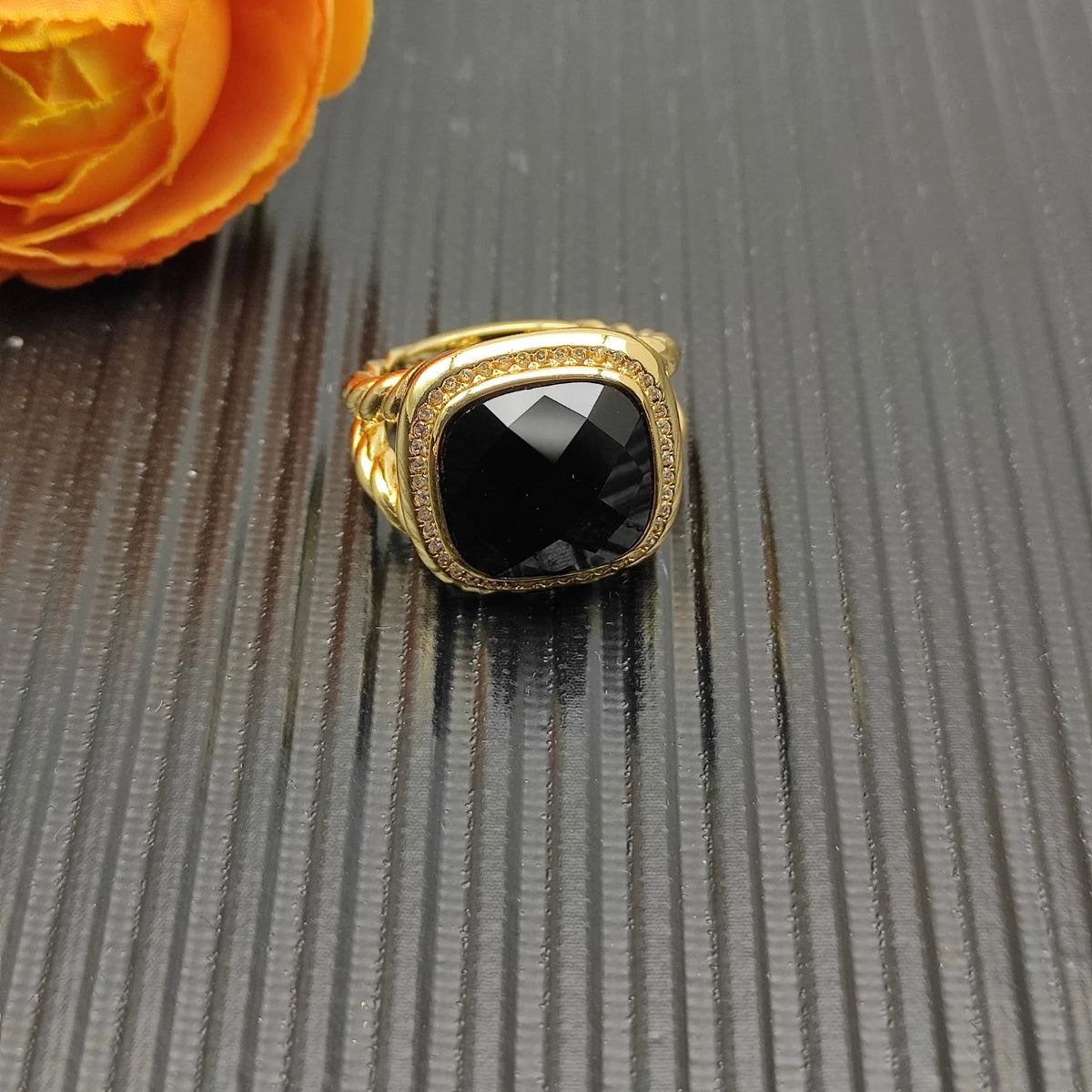 FASHIONISTA DY High-Quality Silver-Plated 14mm Square Diamond-Set Ring, Gold-Plated Colored Gemstone-Set Ring, Jewelry