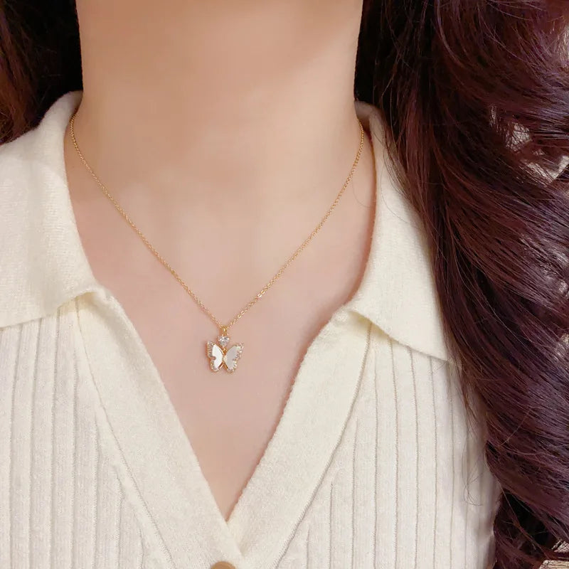 Hot Selling Fashion Unique Butterfly Necklace and Earrings Set with Zircon Classic Real Gold Plated Jewelry Set for Women