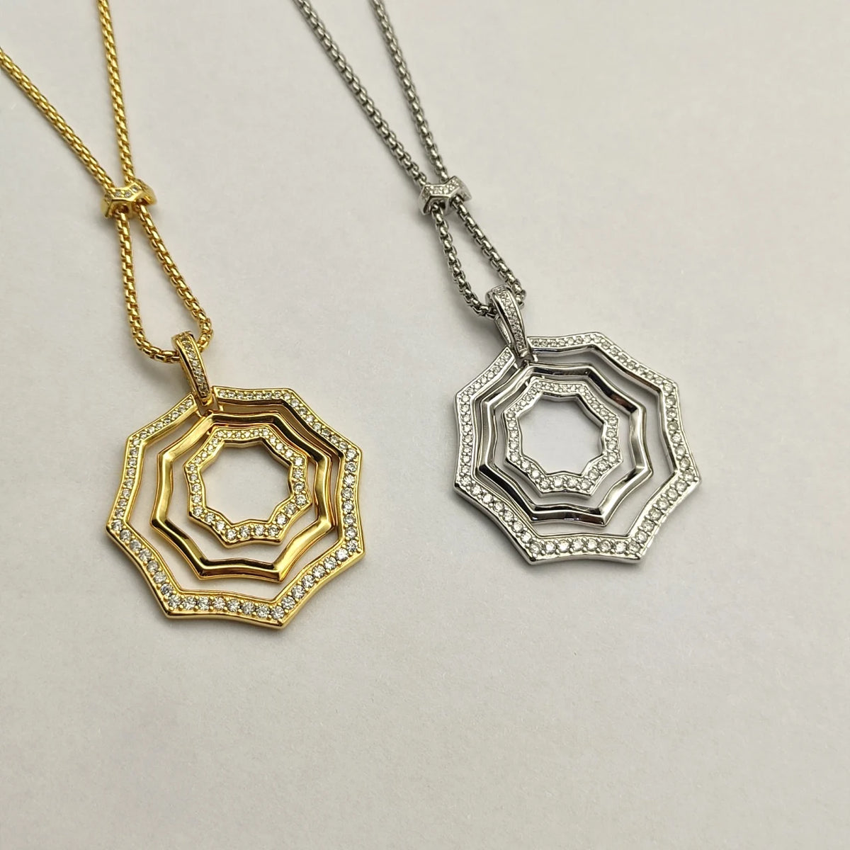 FASHIONISTA DY High-Quality Silver-Plated Diamond Necklace. Gold-Plated Diamond Necklace. Jewelry .
