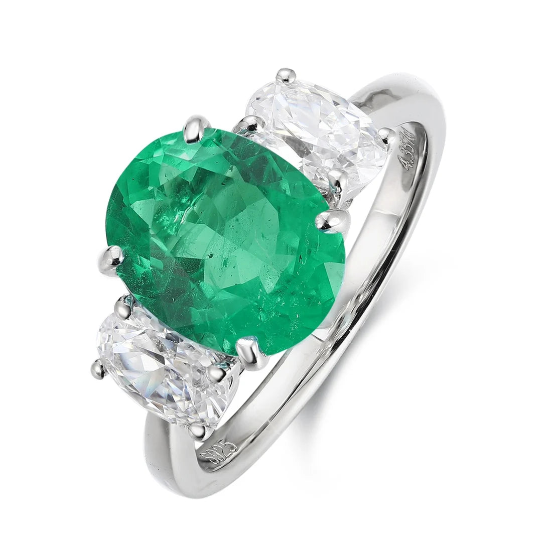 Gemfiori Vintage 3 Stone Emerald Cut Lab Grown Emerald Engagement Ring Rhodium Plated 925 Silver for Women Gift Party Wedding