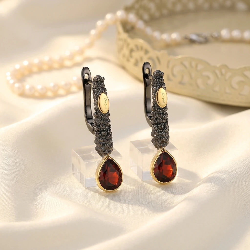 Wholesale Women's Vintage Garnet 925 Sterling Silver Pendant Earrings with English Lock for Party and Gift