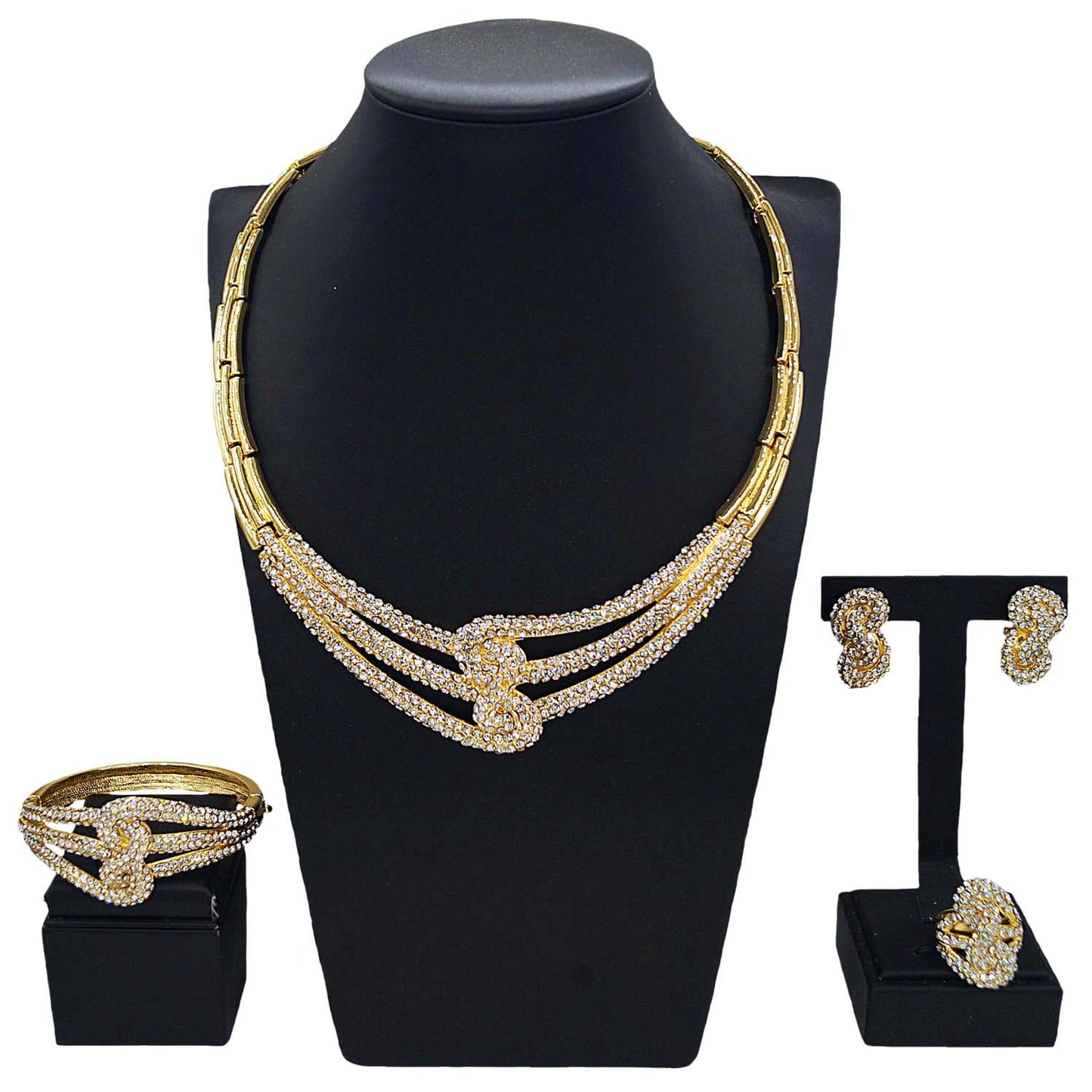 Zhuerrrui Fashion Diamond Set Jewelry Four Sets of New Gold Shiny Luxury High-grade Charm Earrings Ring Women's JewelryHA240501