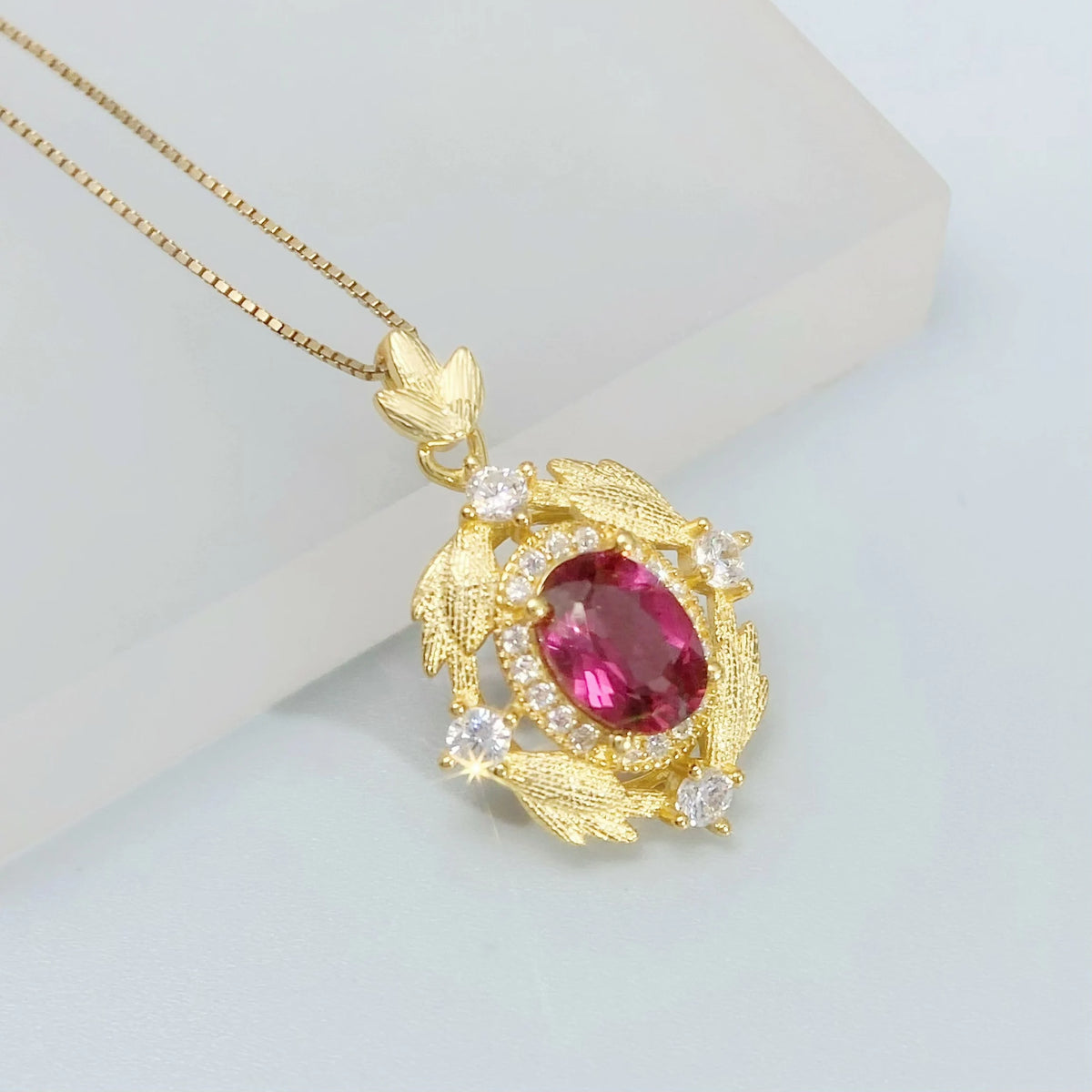 Gioiellieri Pyrope Garnet Pendant with S925 Sterling Silver for Girls Birthstone Jewelry January Birthday Present Dainty Necklace Jewelry