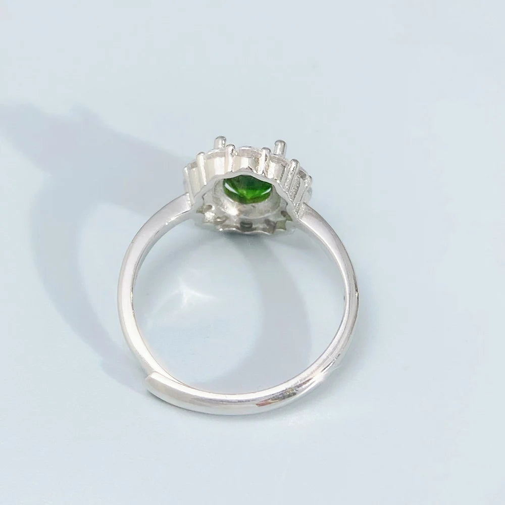 Gioiellieri Chrome Diopside Silver Ring with Pear Cut Natural Green Stone for Wedding Engagement in 925 Sterling Silver Band for Her Jewelry