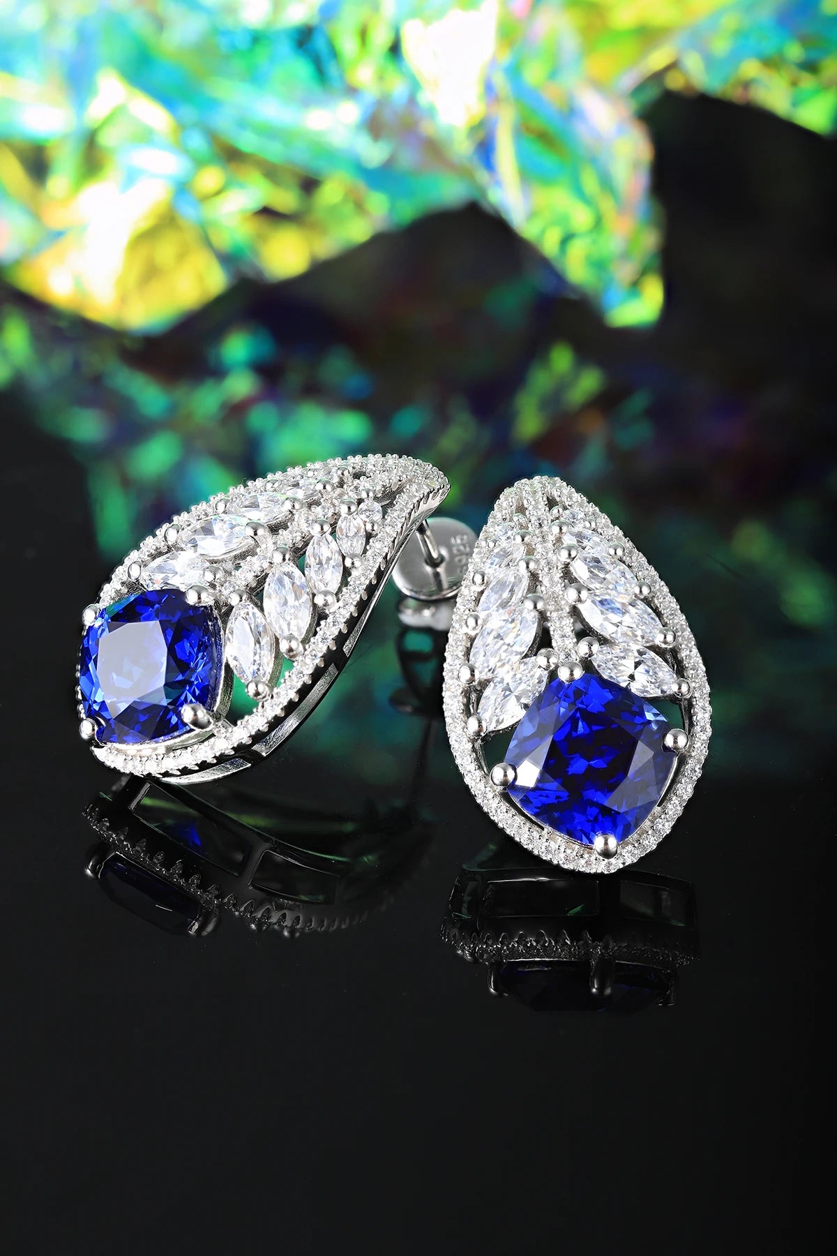 Gemfiori China Factory New Design Style Colored Gemstone Cultivated Sapphire Earrings