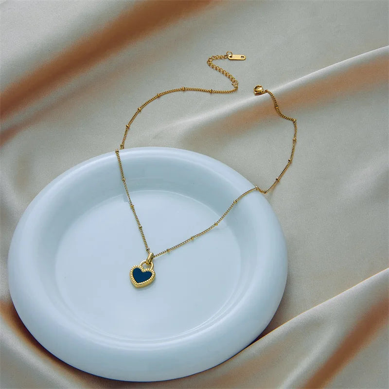 Gold Black Heart Necklace & Earrings Jewellery Set | Dark Romance Fashion Set