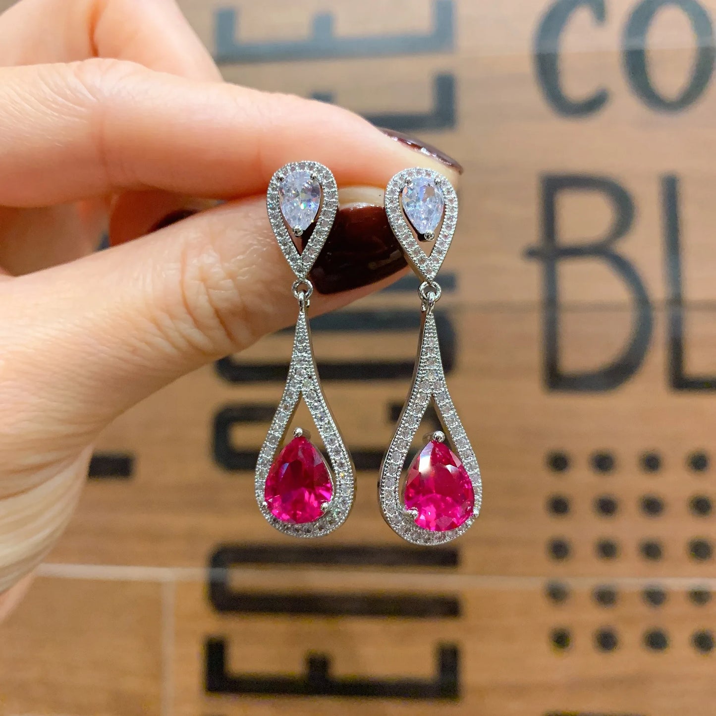 Fashion Red Cubic Zirconia Vintage Micro Pave Diamond Necklace Earrings Set Eco-friendly Copper Red Zircon Jewelry Sets